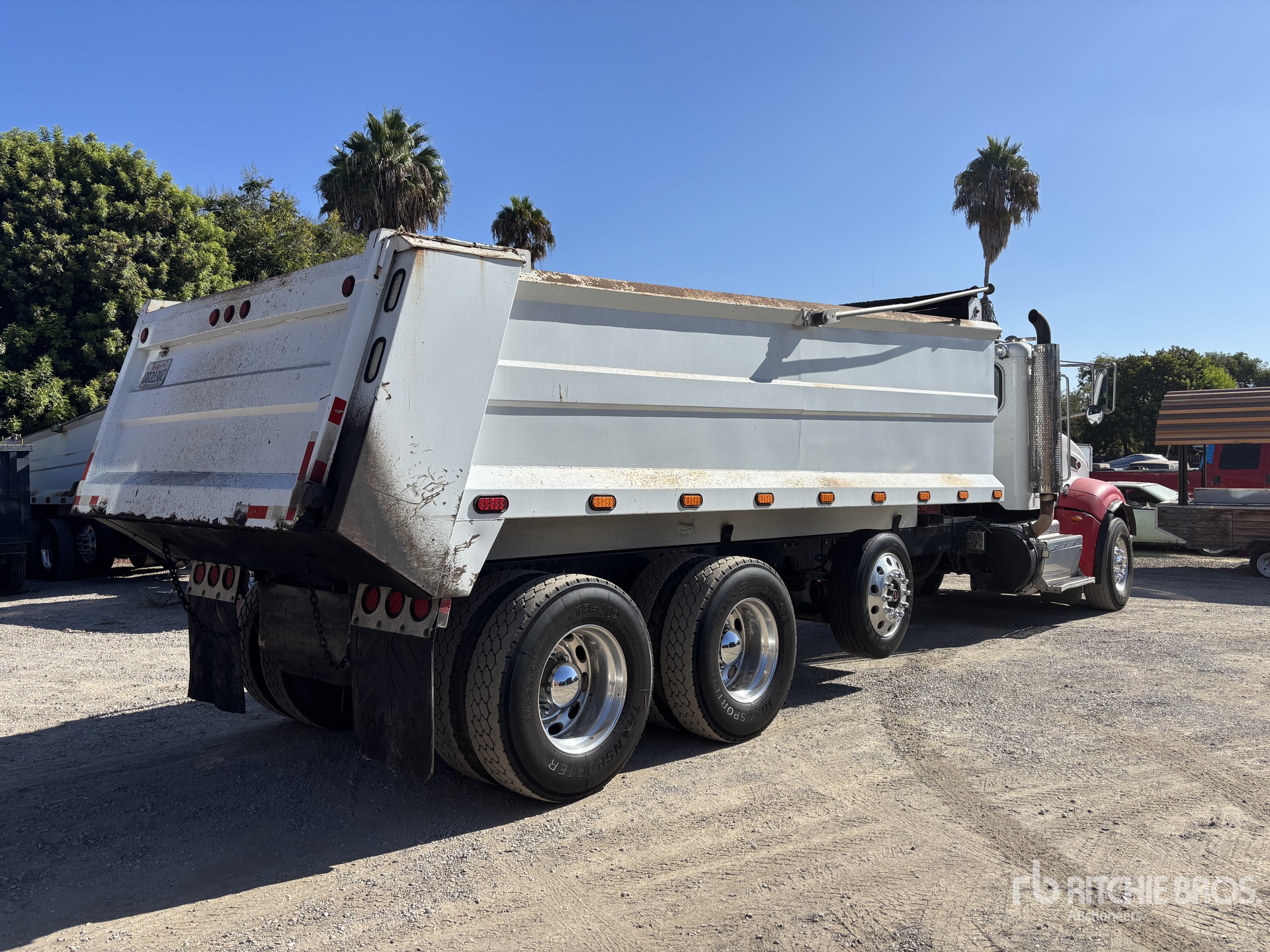 2012 Peterbilt 386