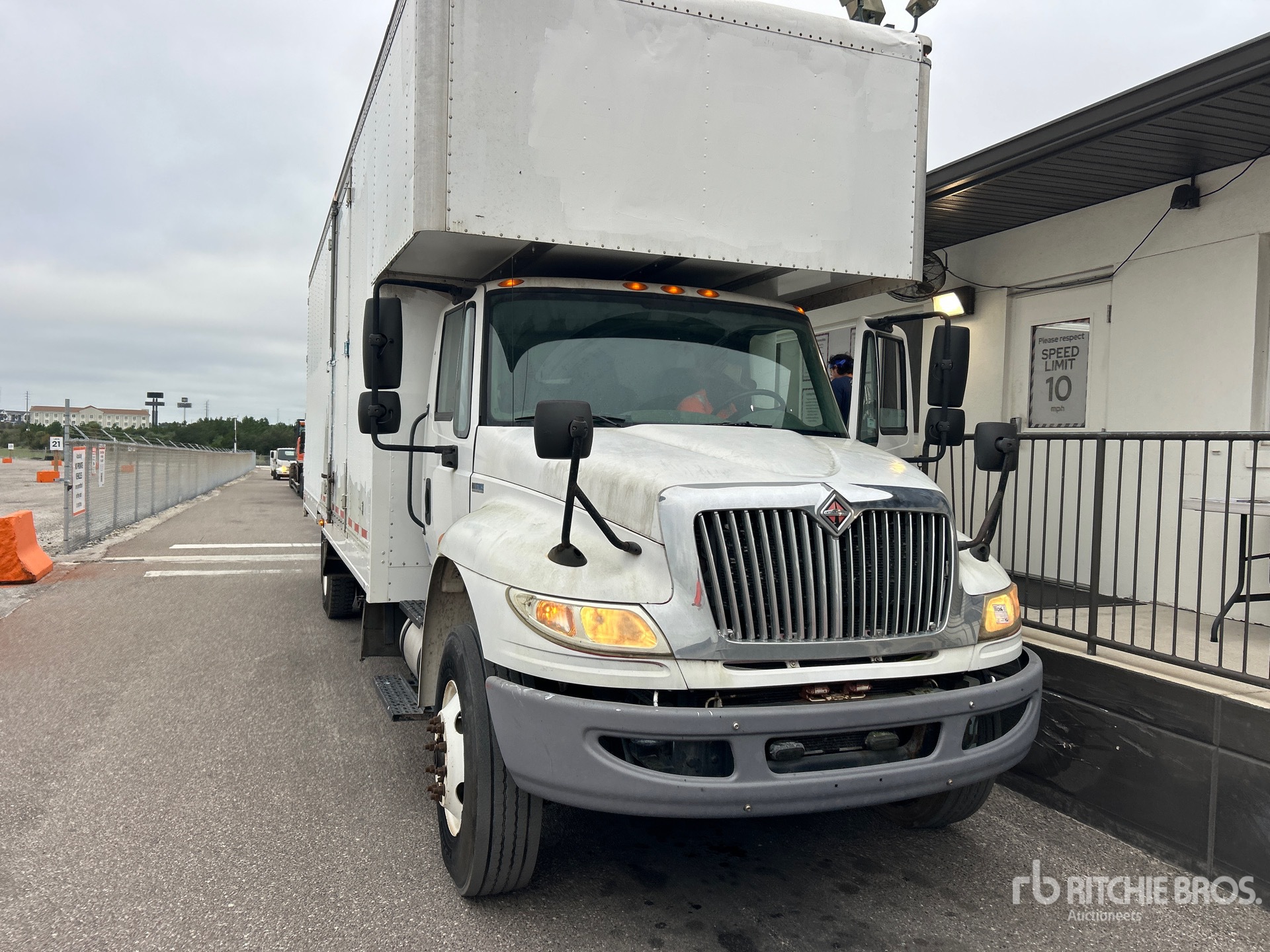 2013 International 4400