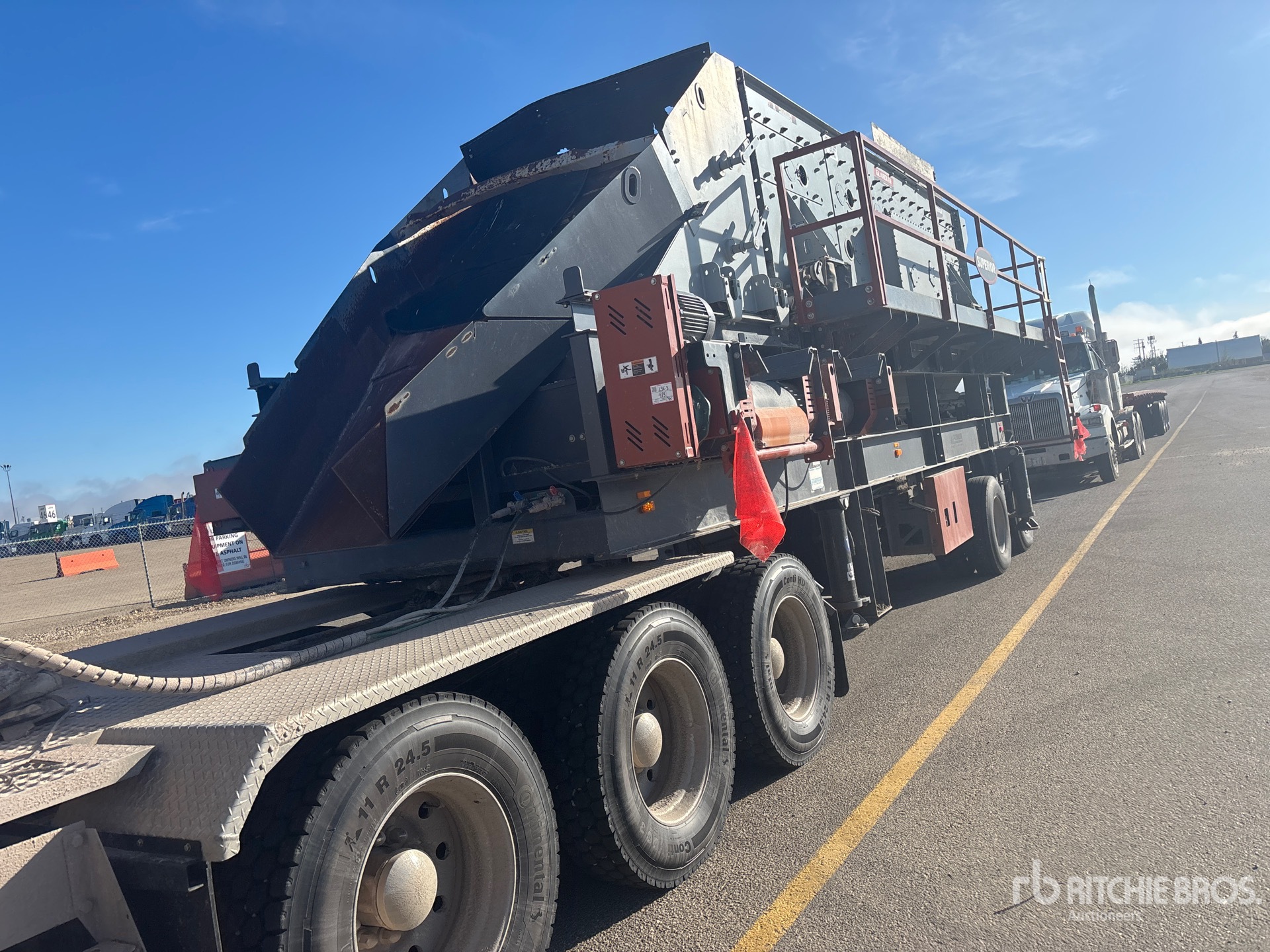2023 Superior F6203HPSP