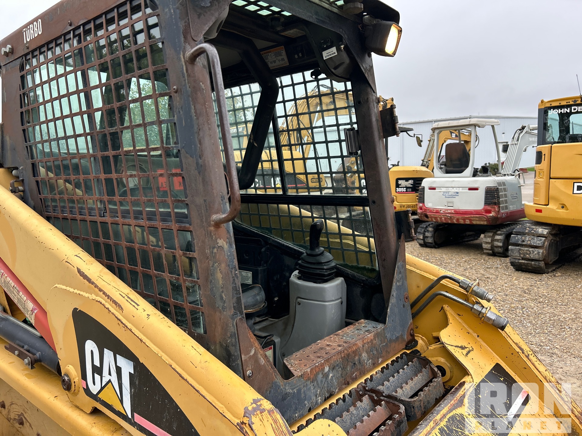 2002 Caterpillar 246