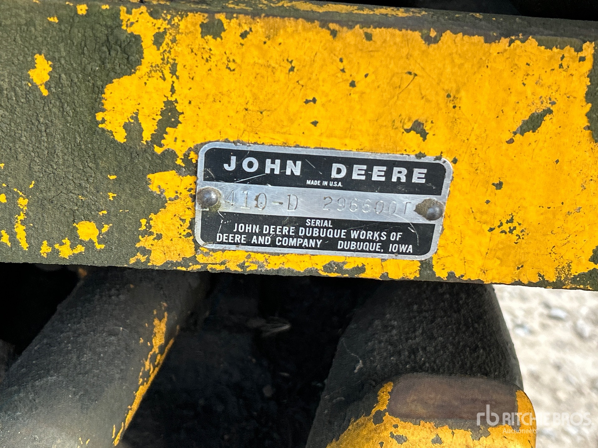 John Deere 410