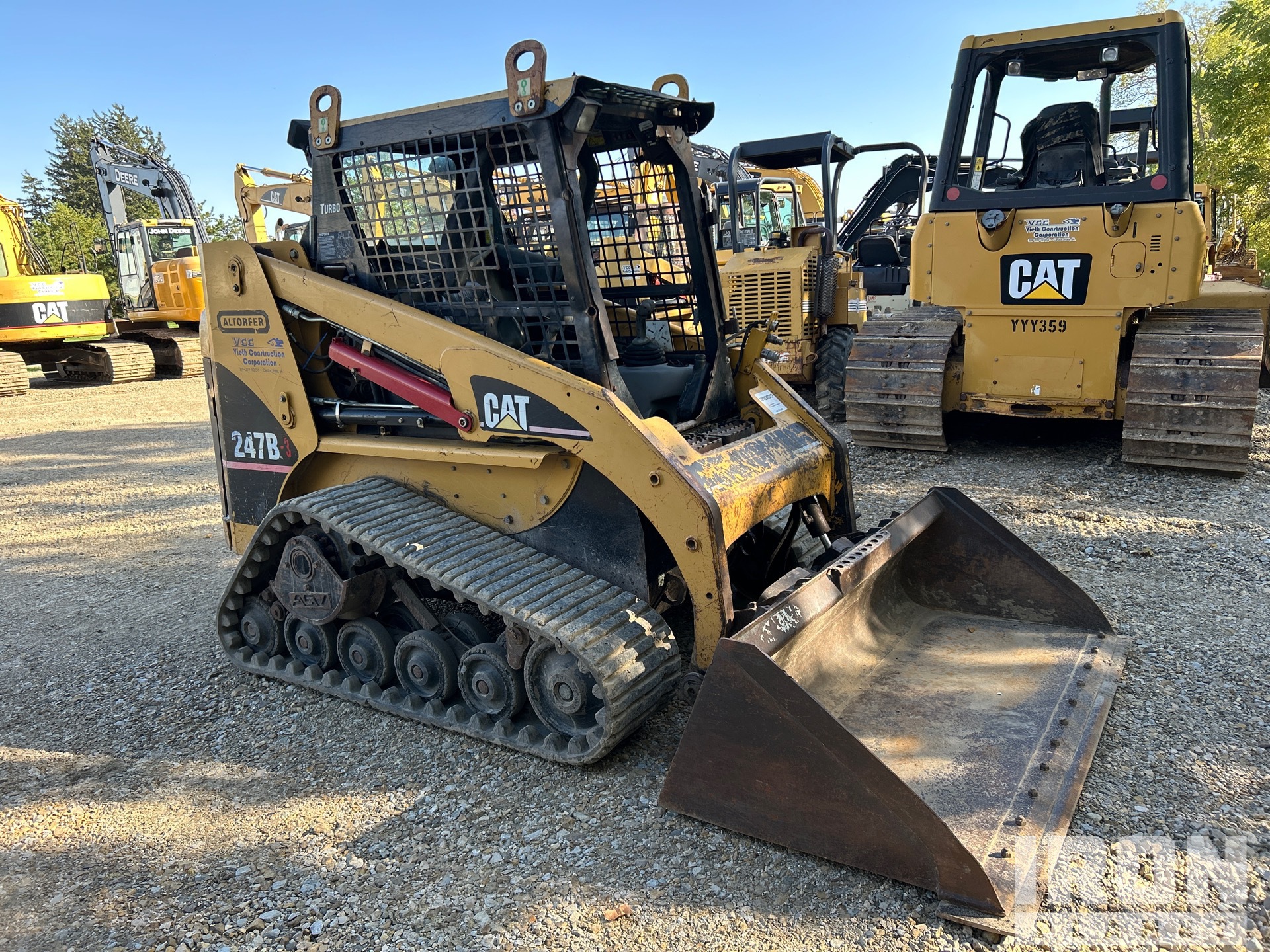 2005 Caterpillar 247B