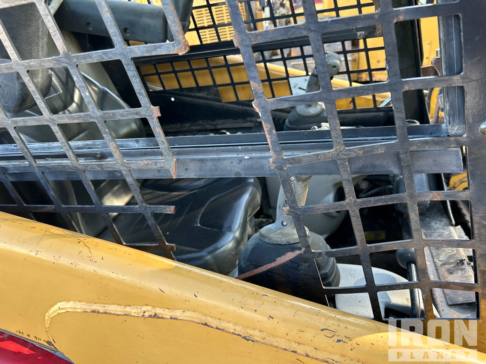 2005 Caterpillar 247B