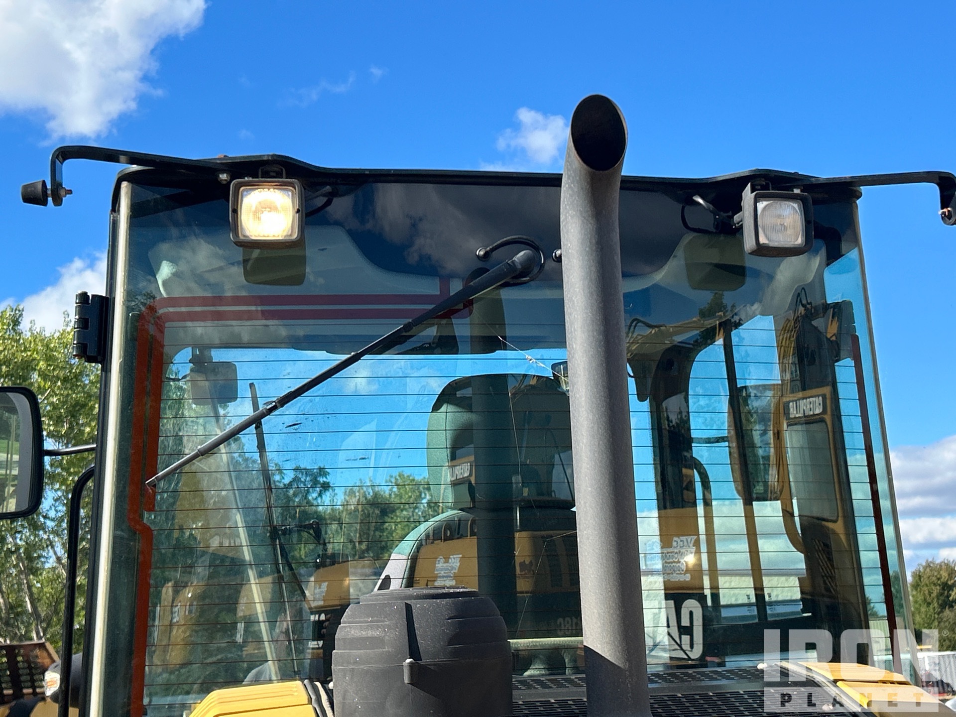 2018 Caterpillar 906M