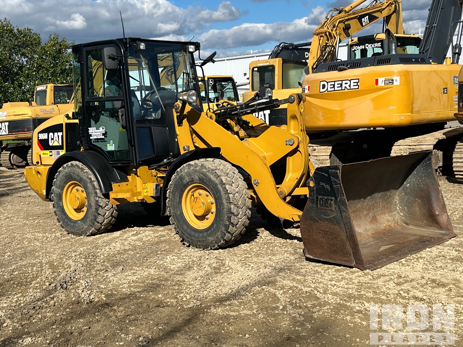 2018 Caterpillar 906M
