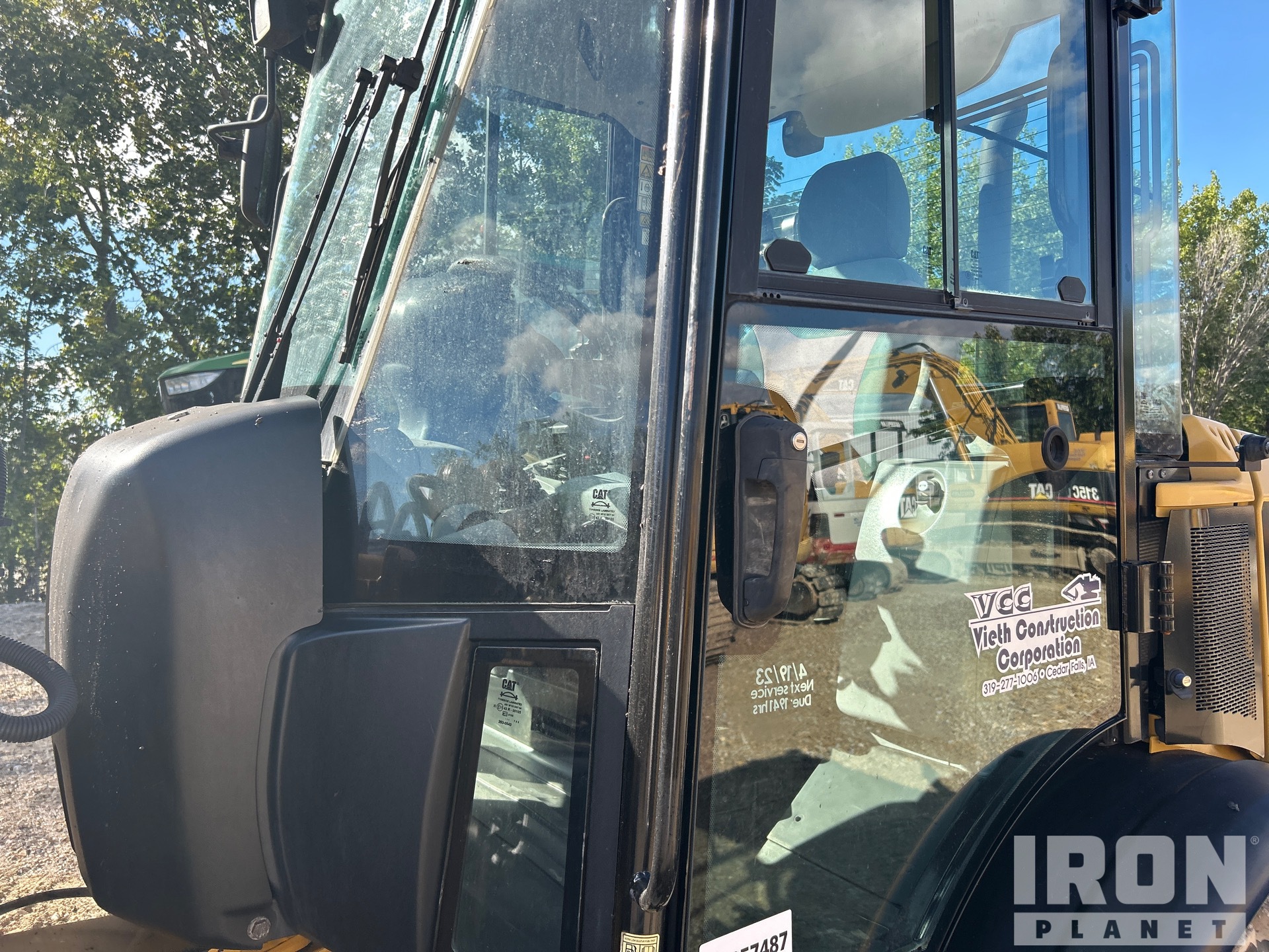 2018 Caterpillar 906M