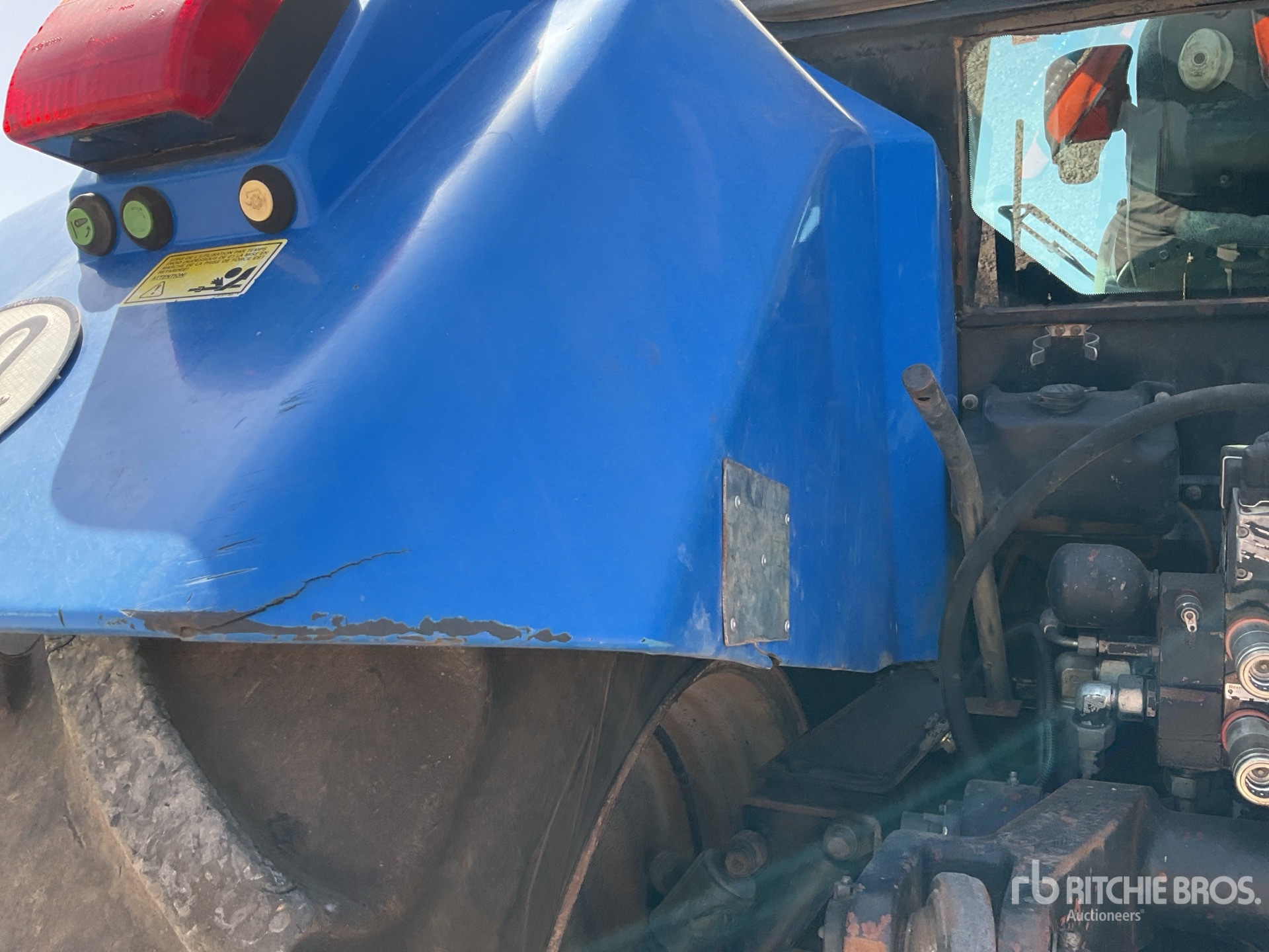 2005 New Holland TVT190