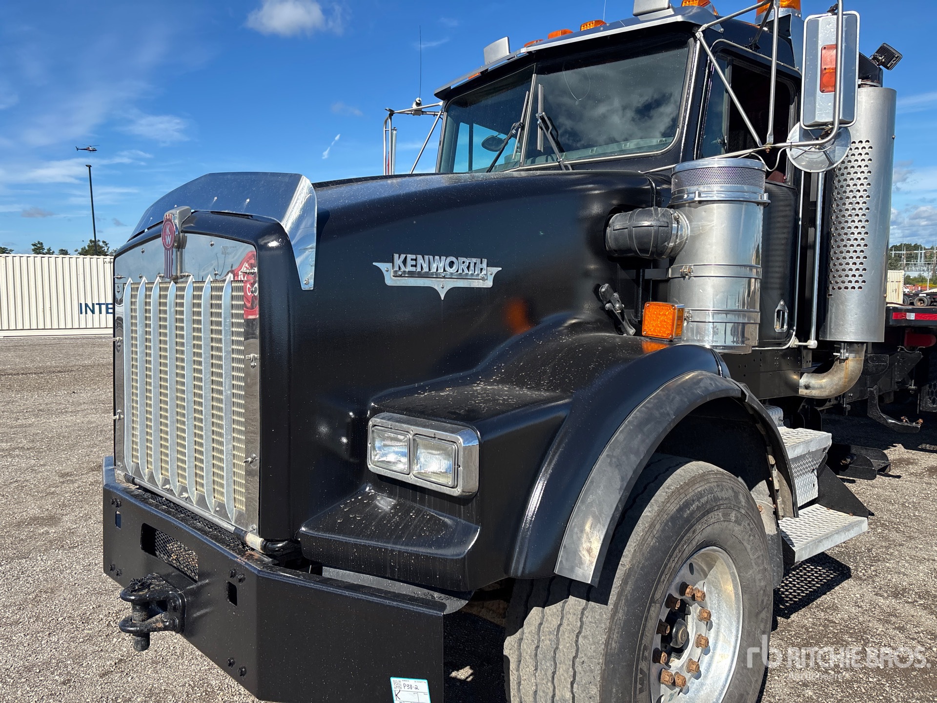 2003 Kenworth T800