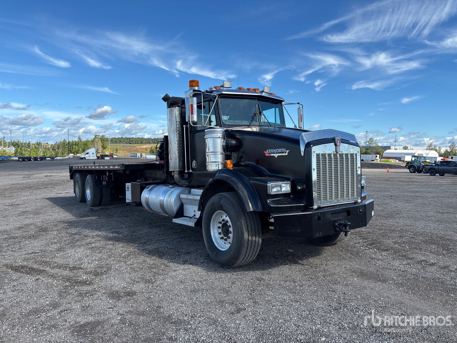 2003 Kenworth T800