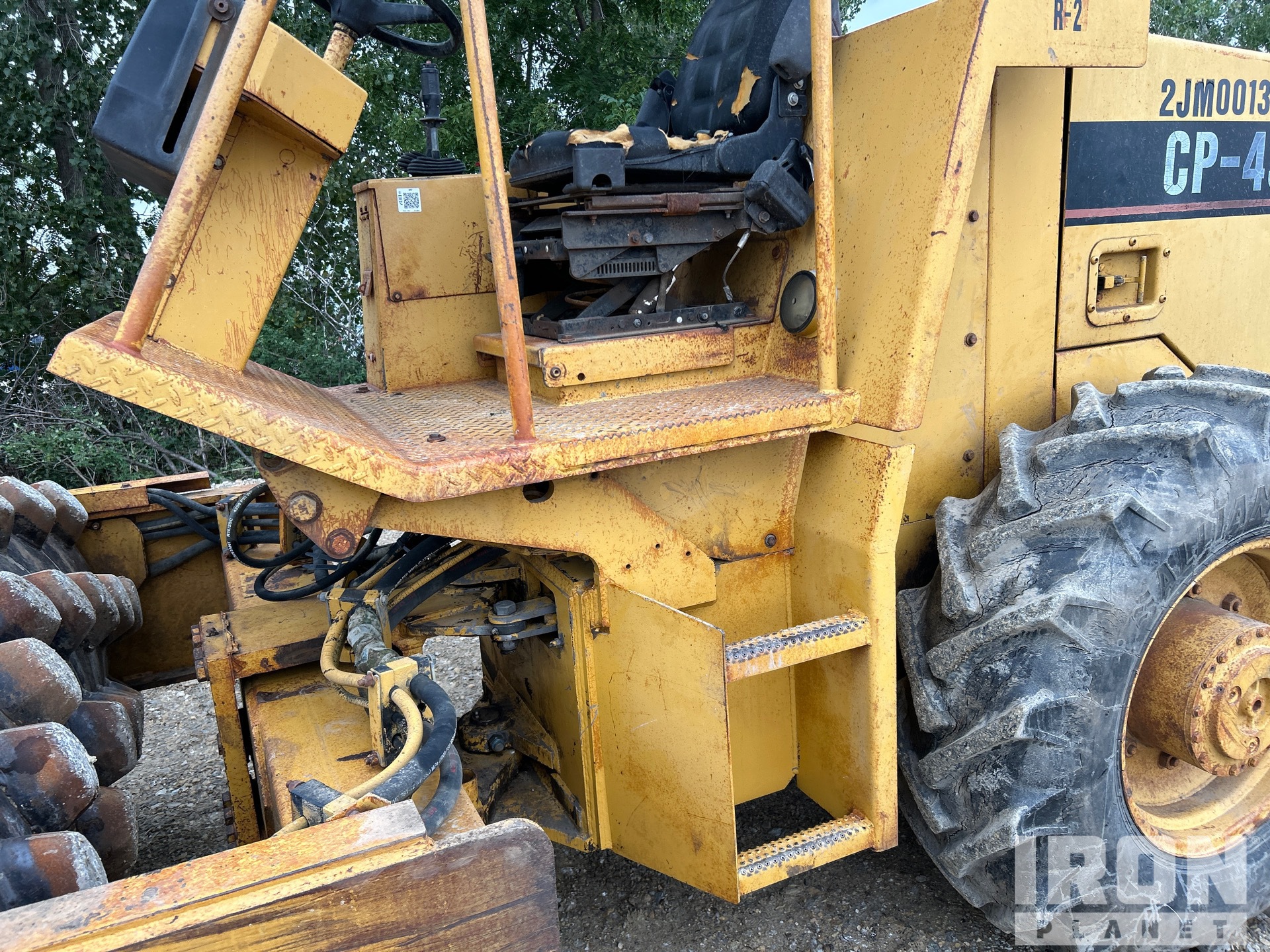 1994 Caterpillar CP-433C