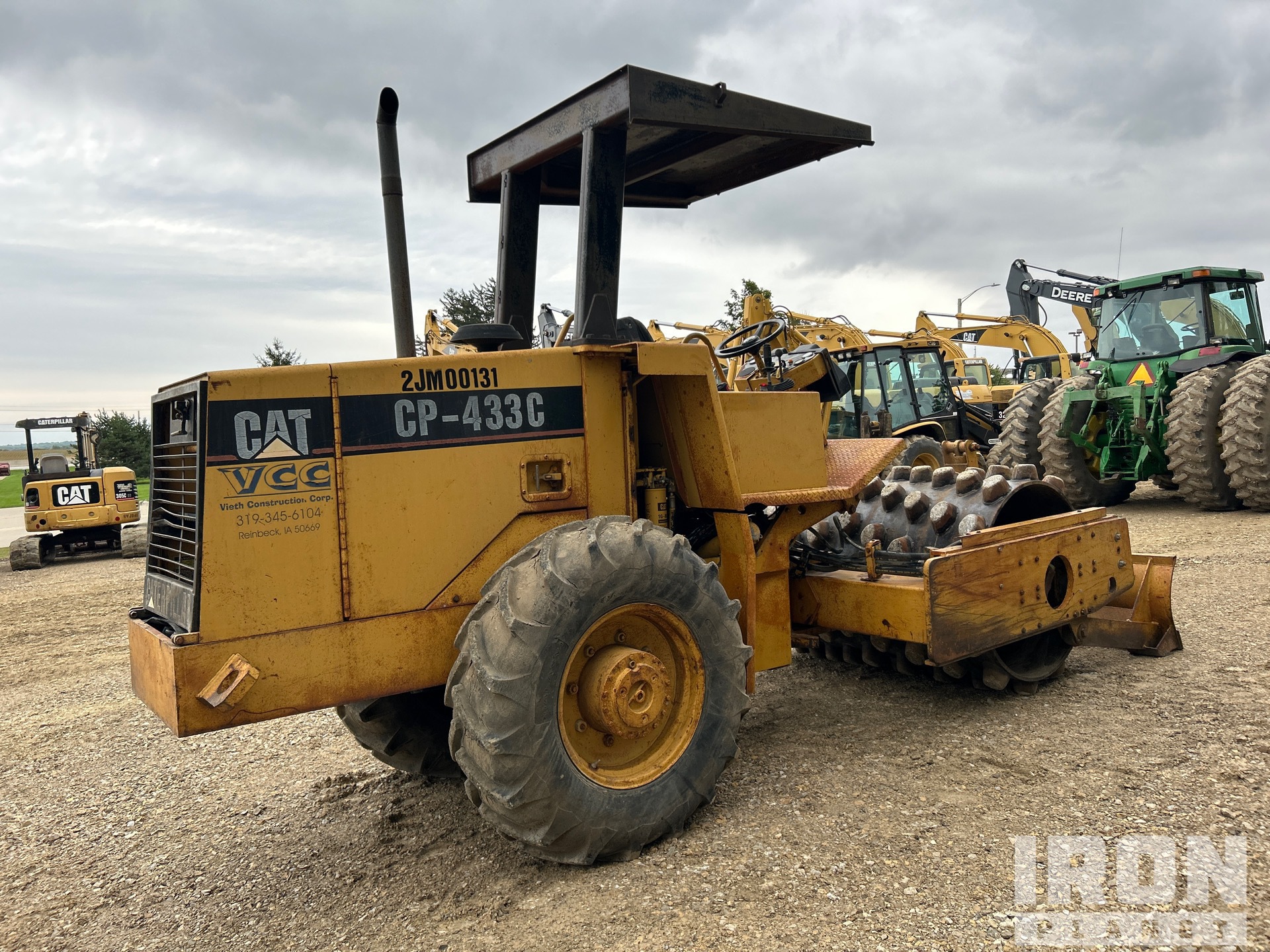 1994 Caterpillar CP-433C