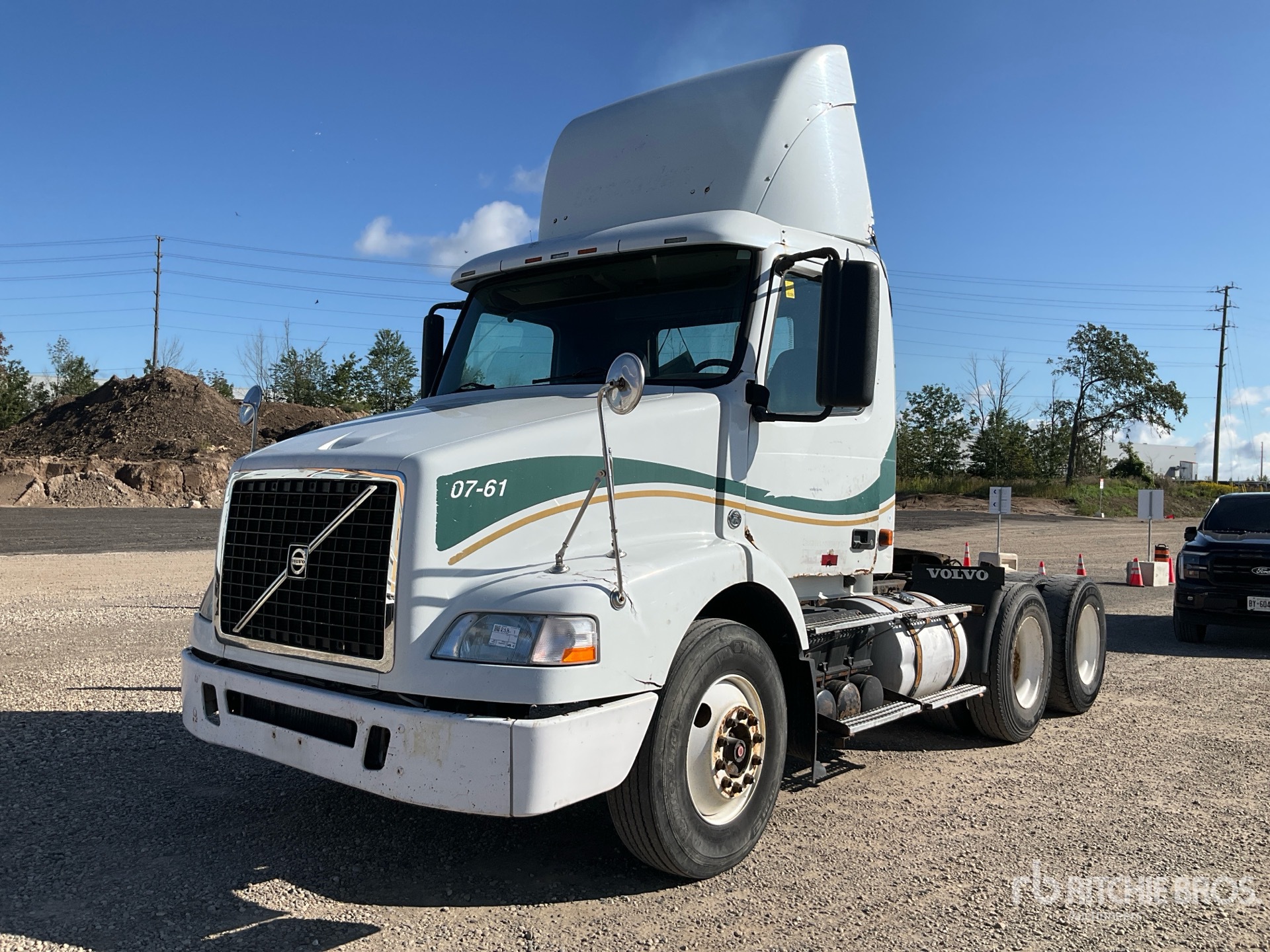 2007 Volvo VNM