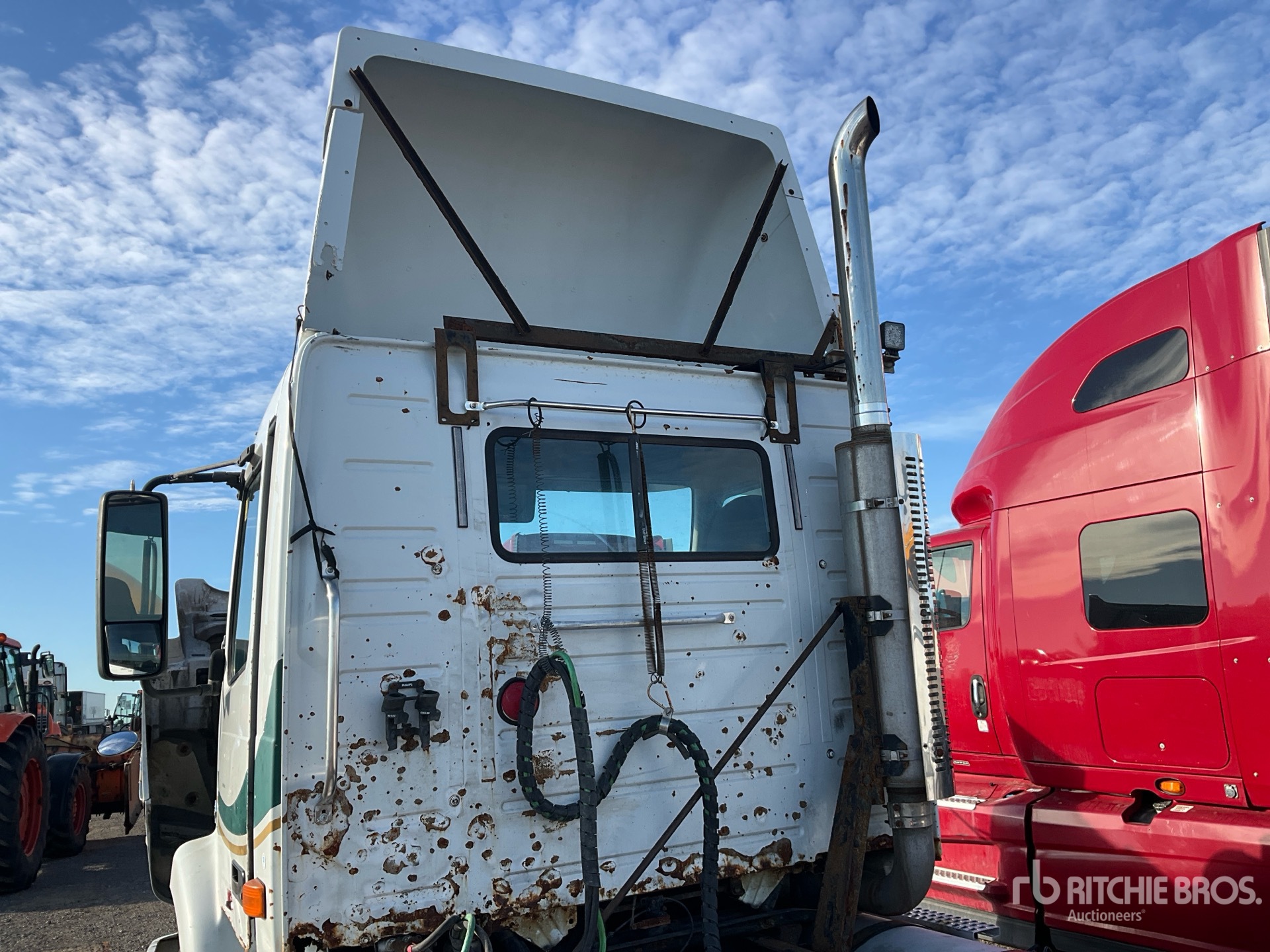 2007 Volvo VNM