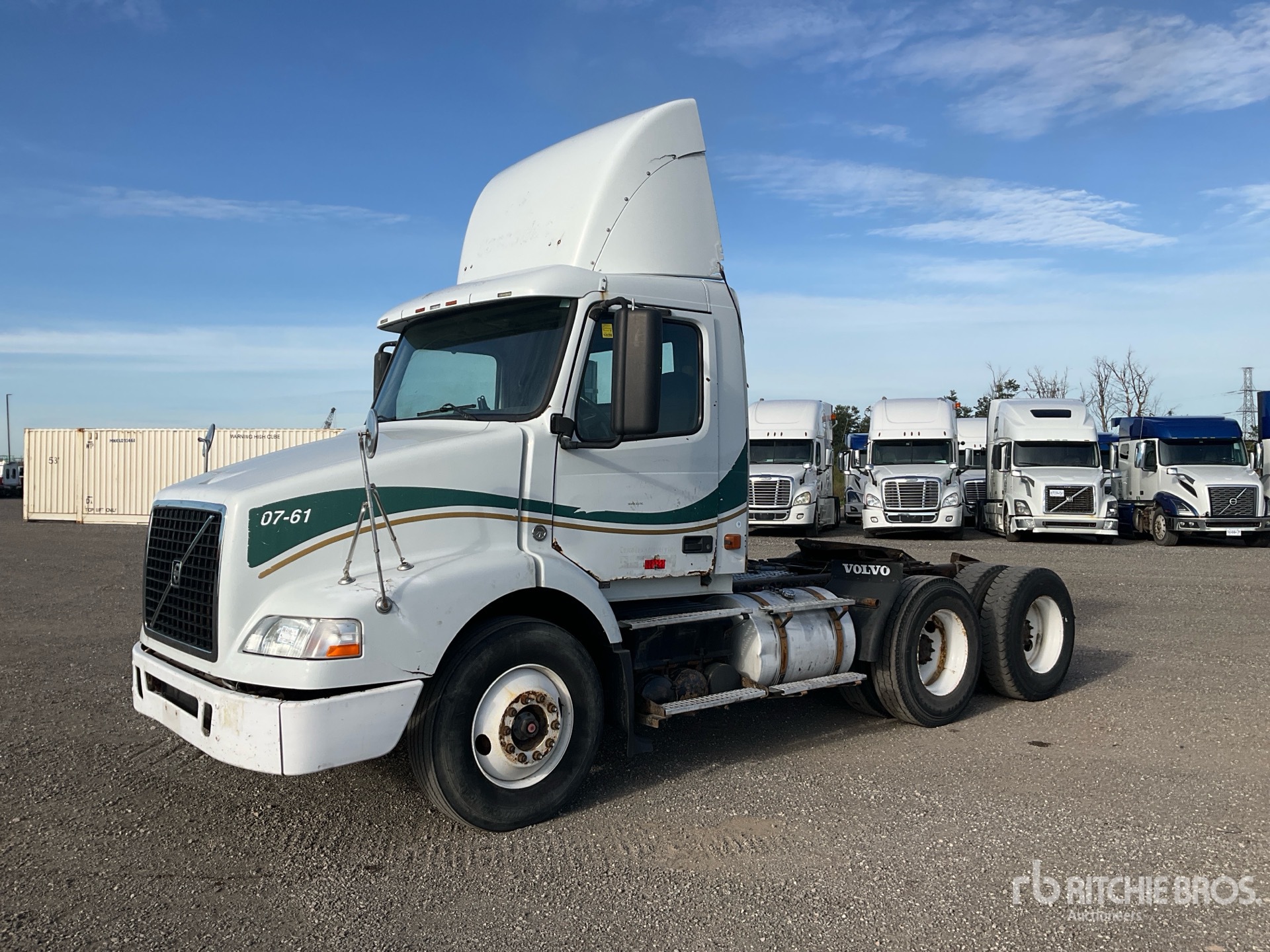 2007 Volvo VNM