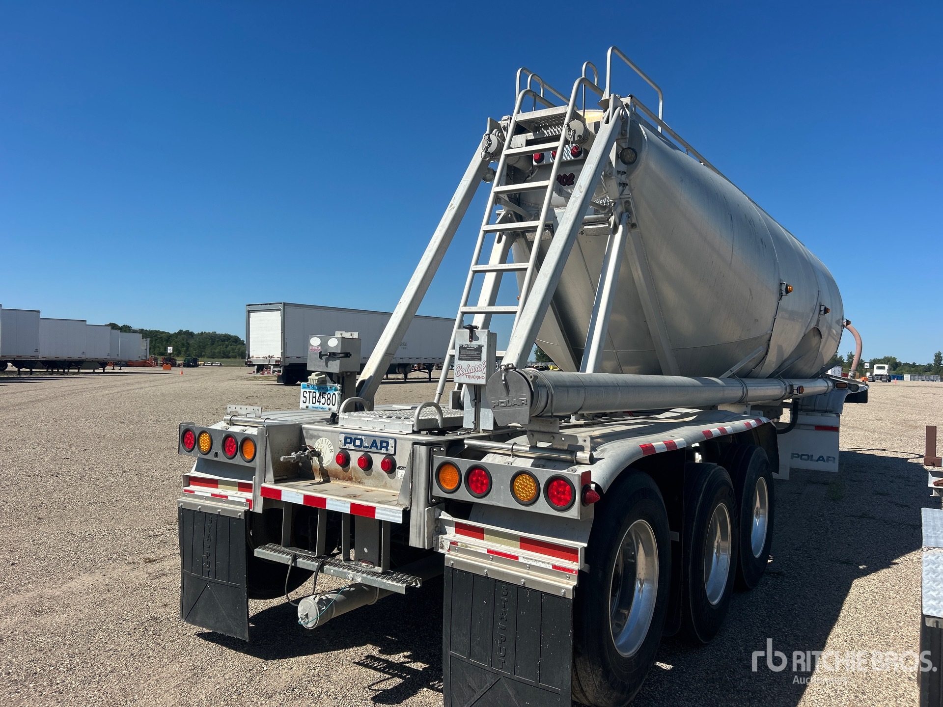 2012 Polar 840 GAL TRI/A