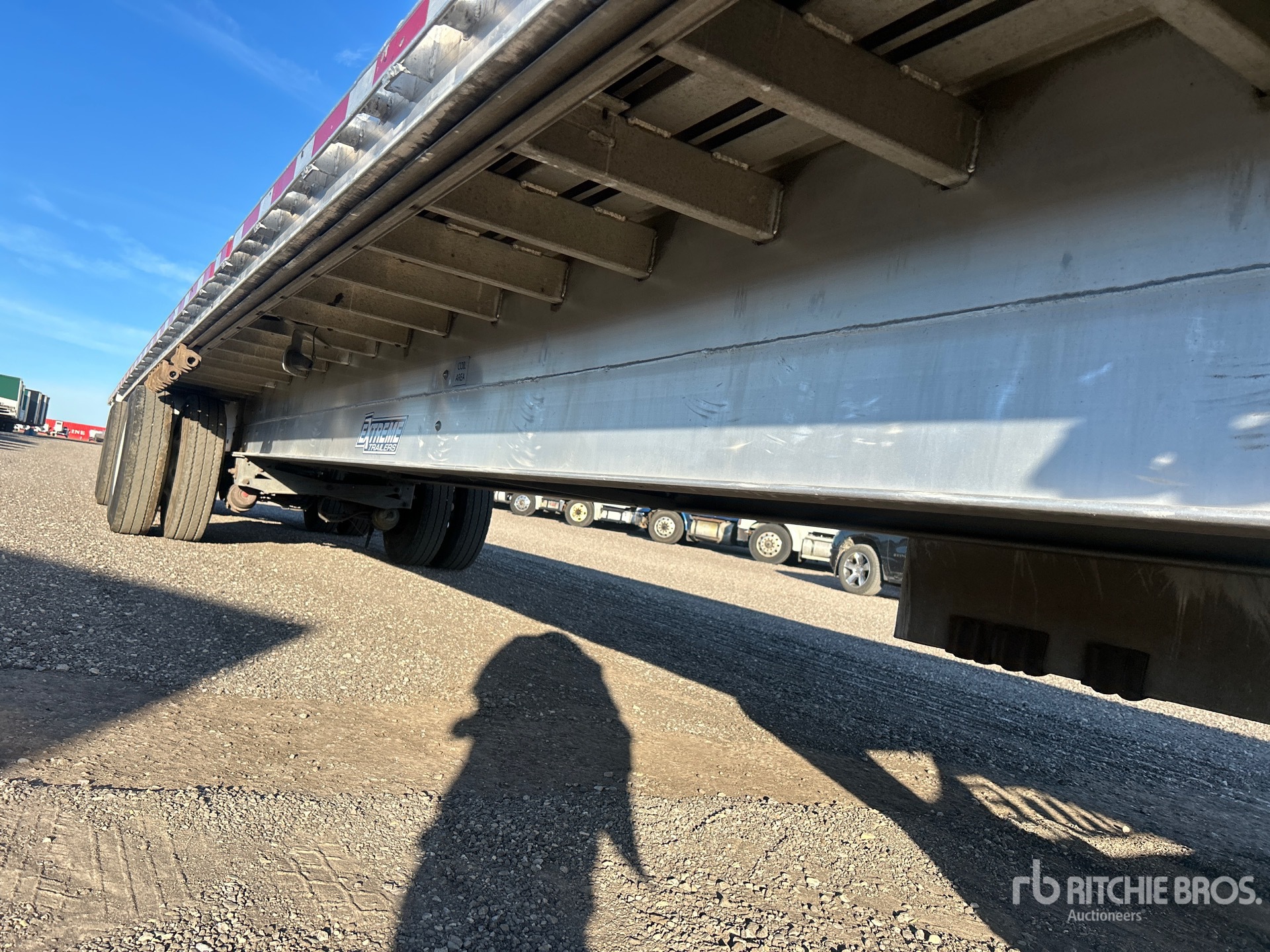 2023 Extreme 53 ft T/A Spread Axle