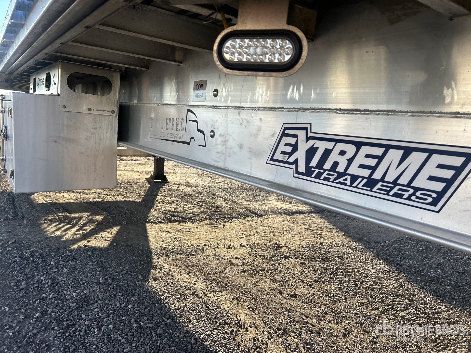 2023 Extreme 53 ft T/A Spread Axle