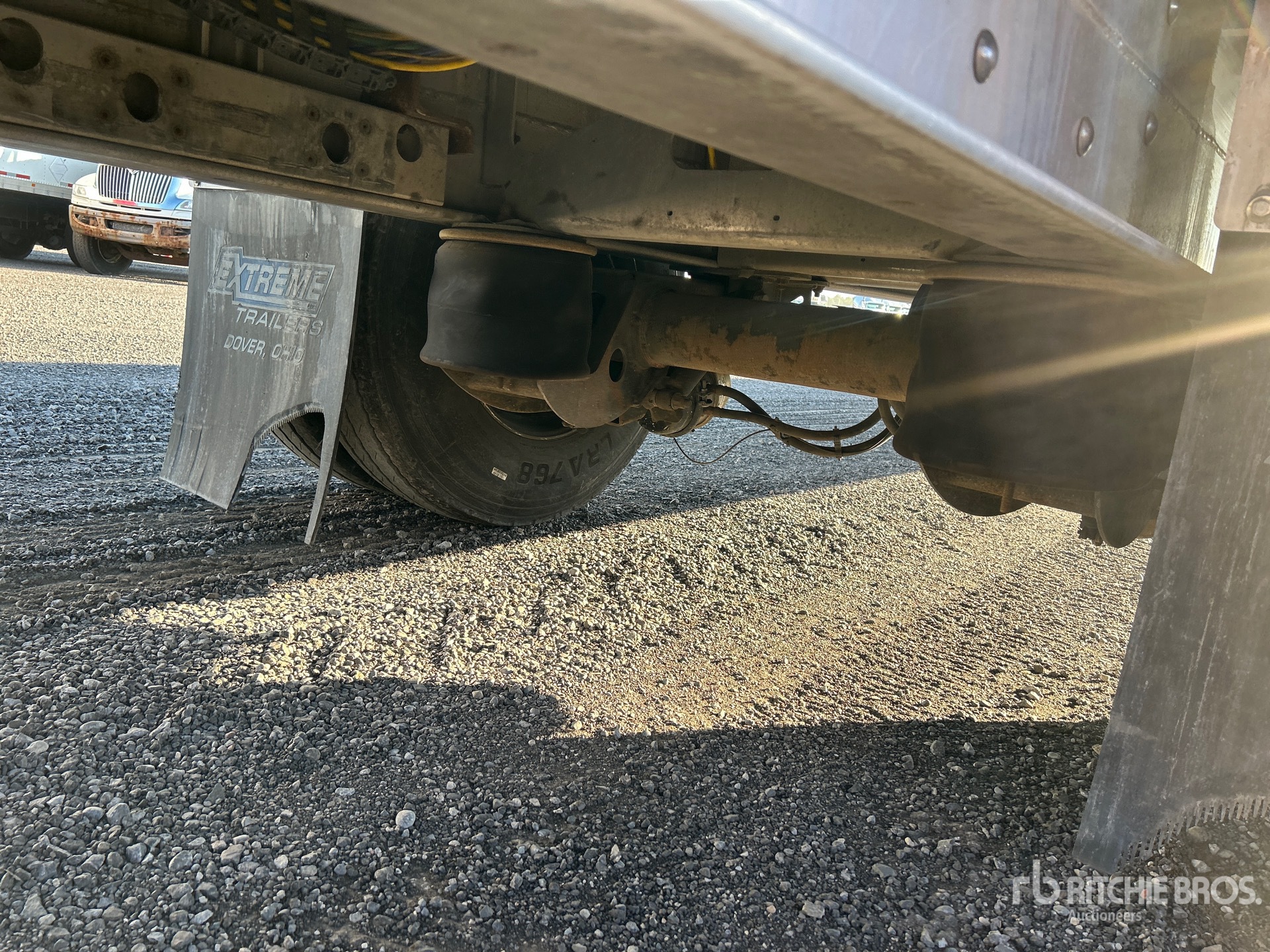 2023 Extreme 53 ft T/A Spread Axle
