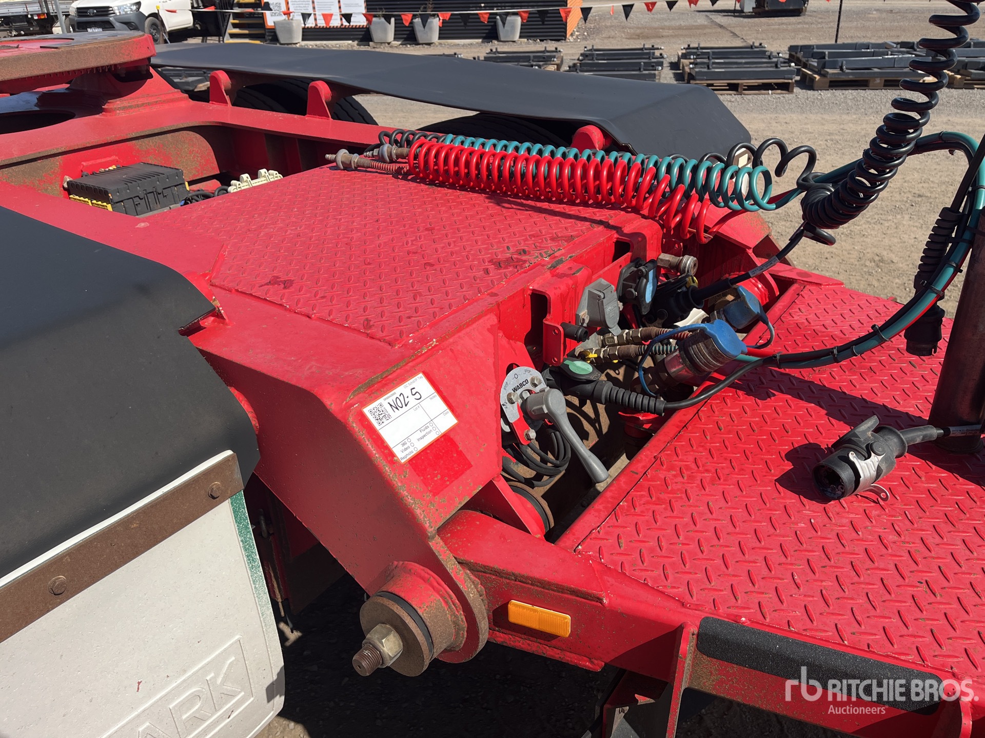 2022 Haulmark TRI/A ROAD TRAIN