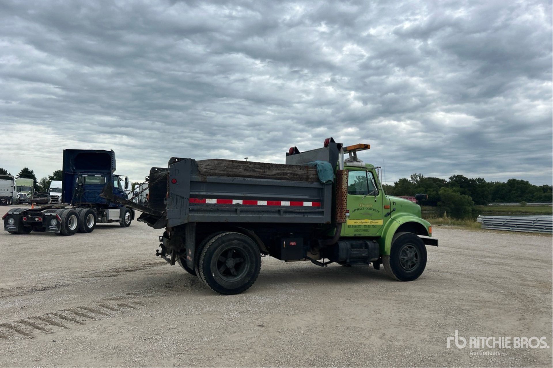 1991 International 4900