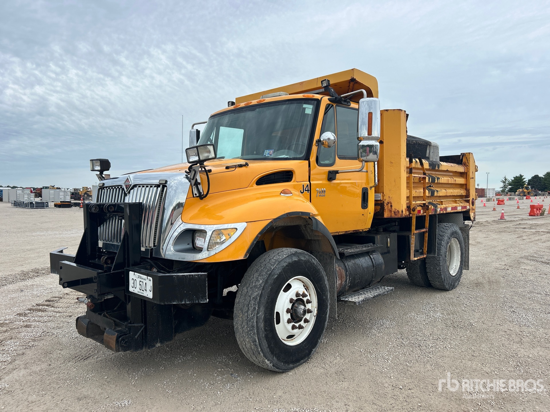 2003 International 7400