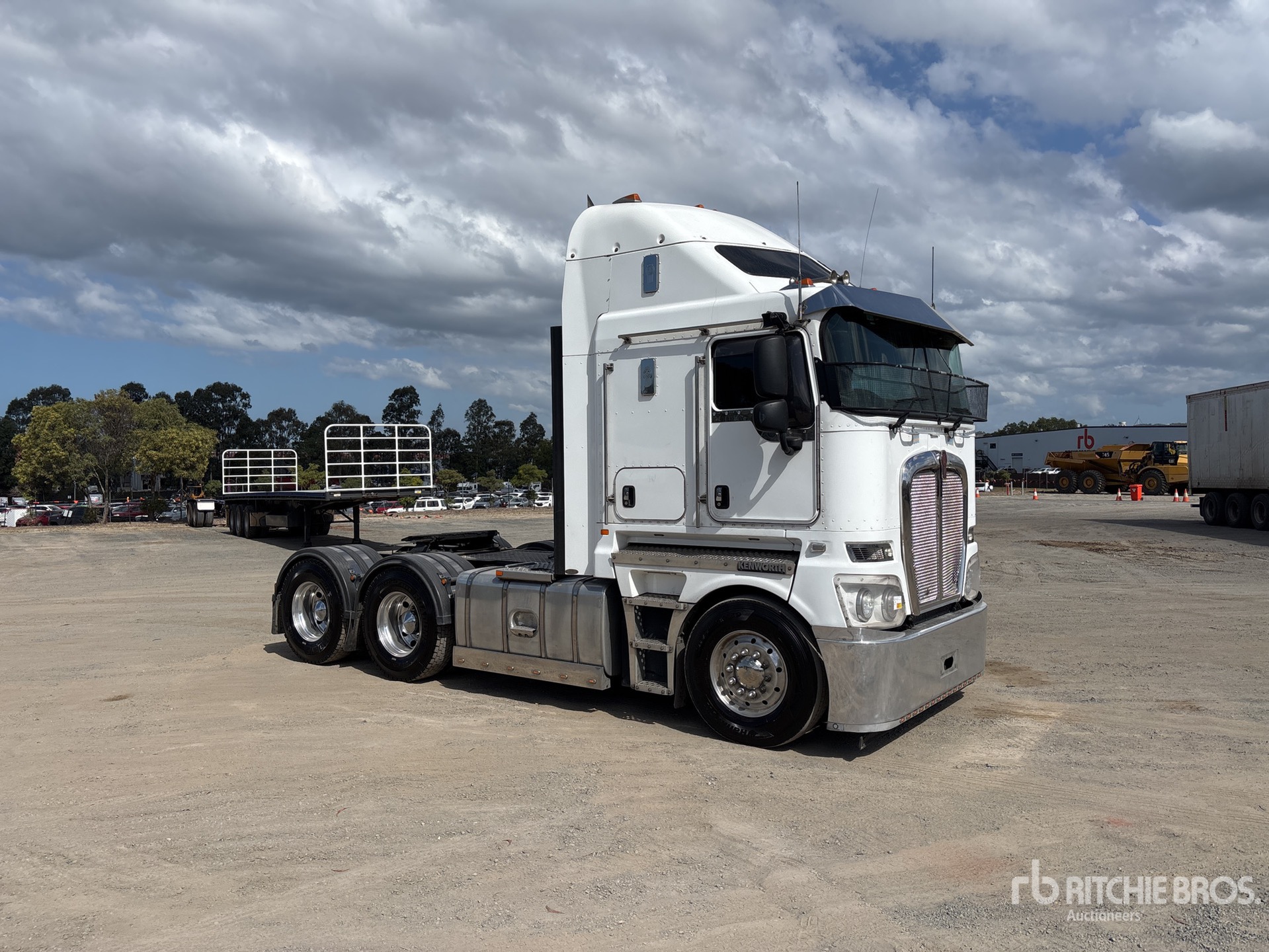 2022 Kenworth K200