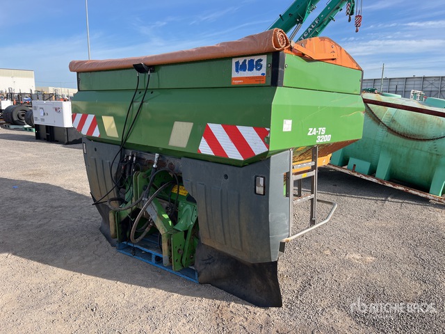 2020 Amazone ZA-TS 3200 Fertilizer Spreader