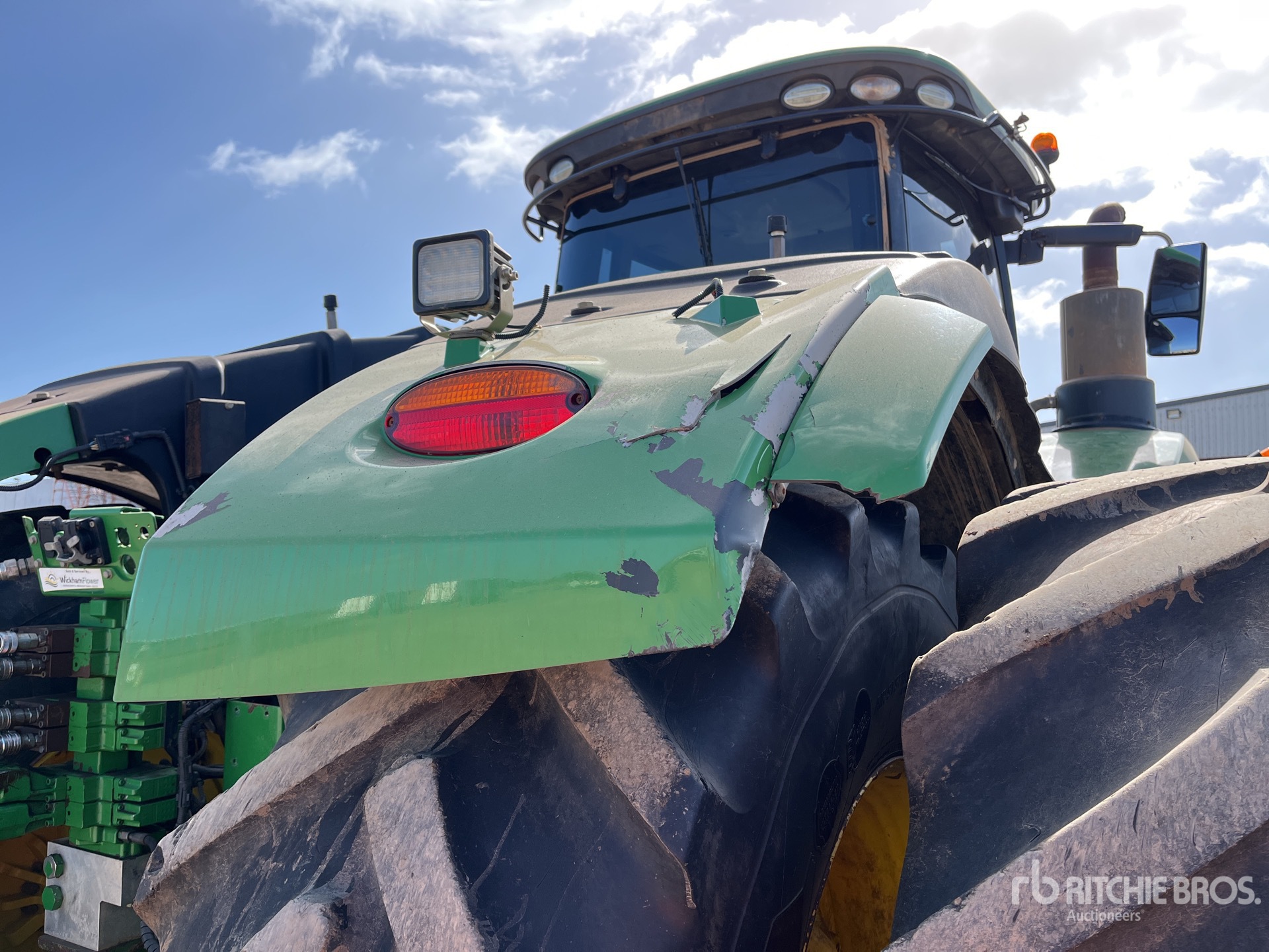 2019 John Deere 9570R