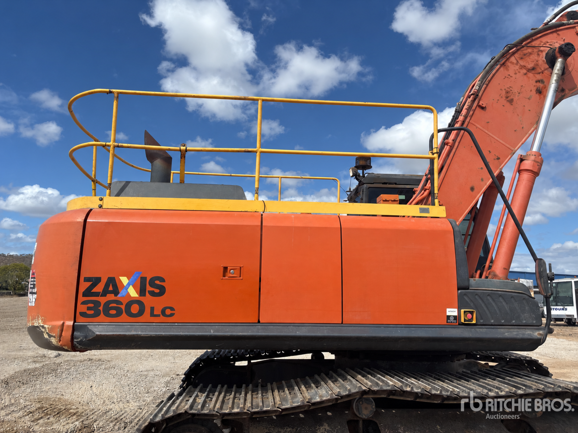 2020 Hitachi ZX360LC-5B