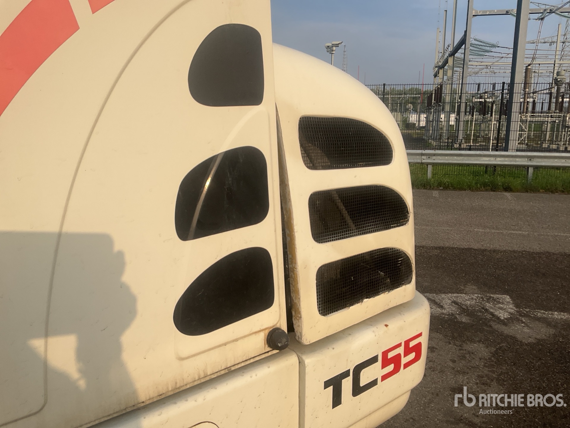 2012 Terex HR55