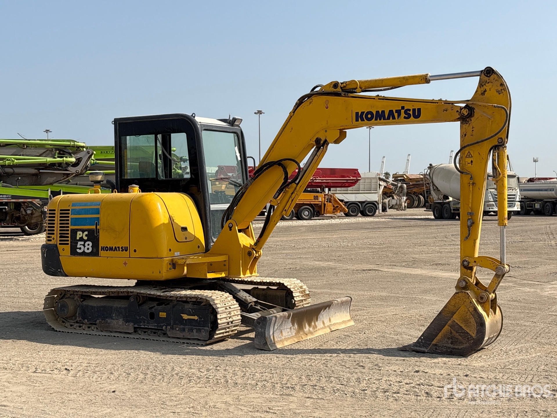 2022 Komatsu PC58-8