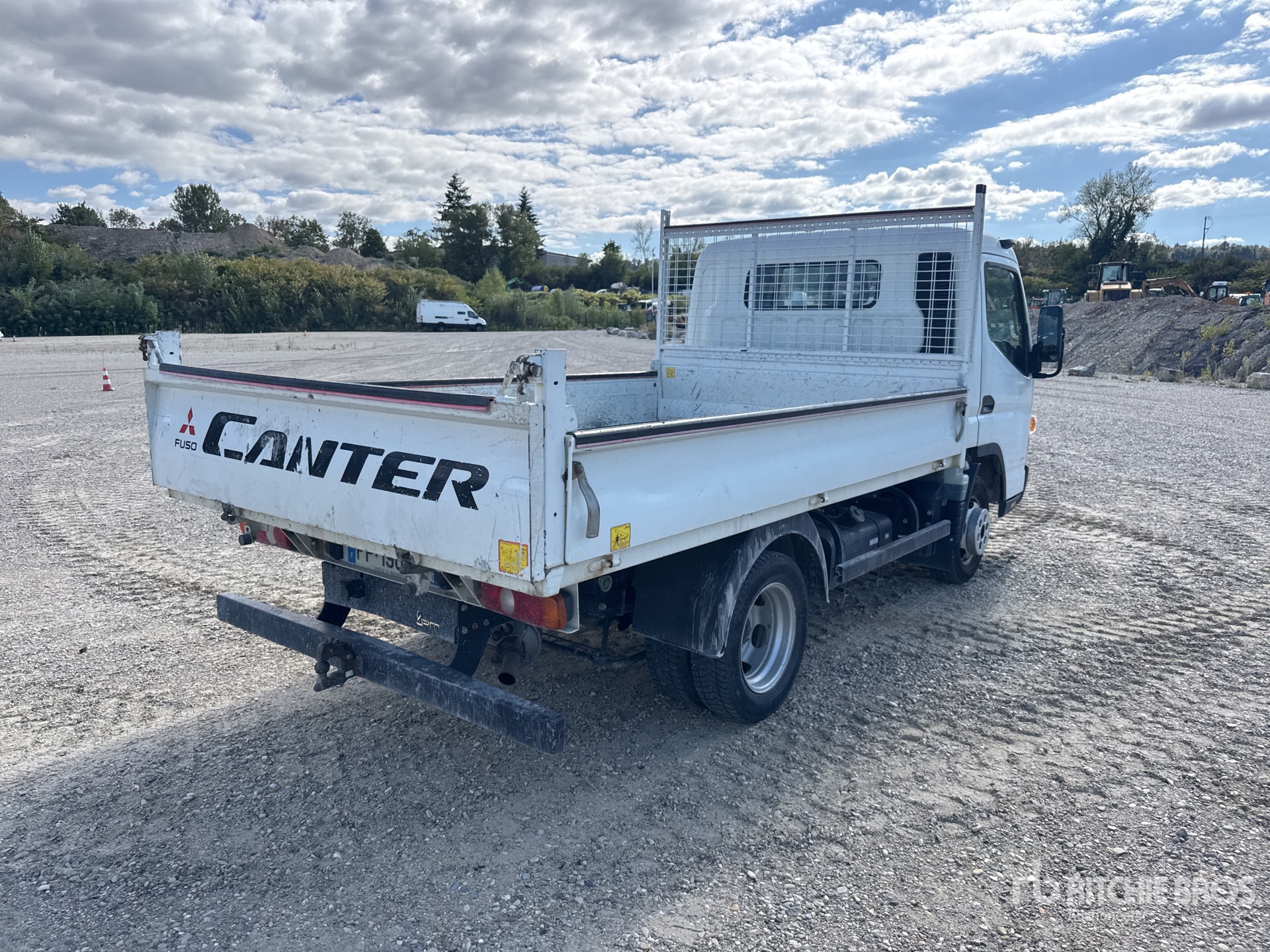2020 Fuso CANTER