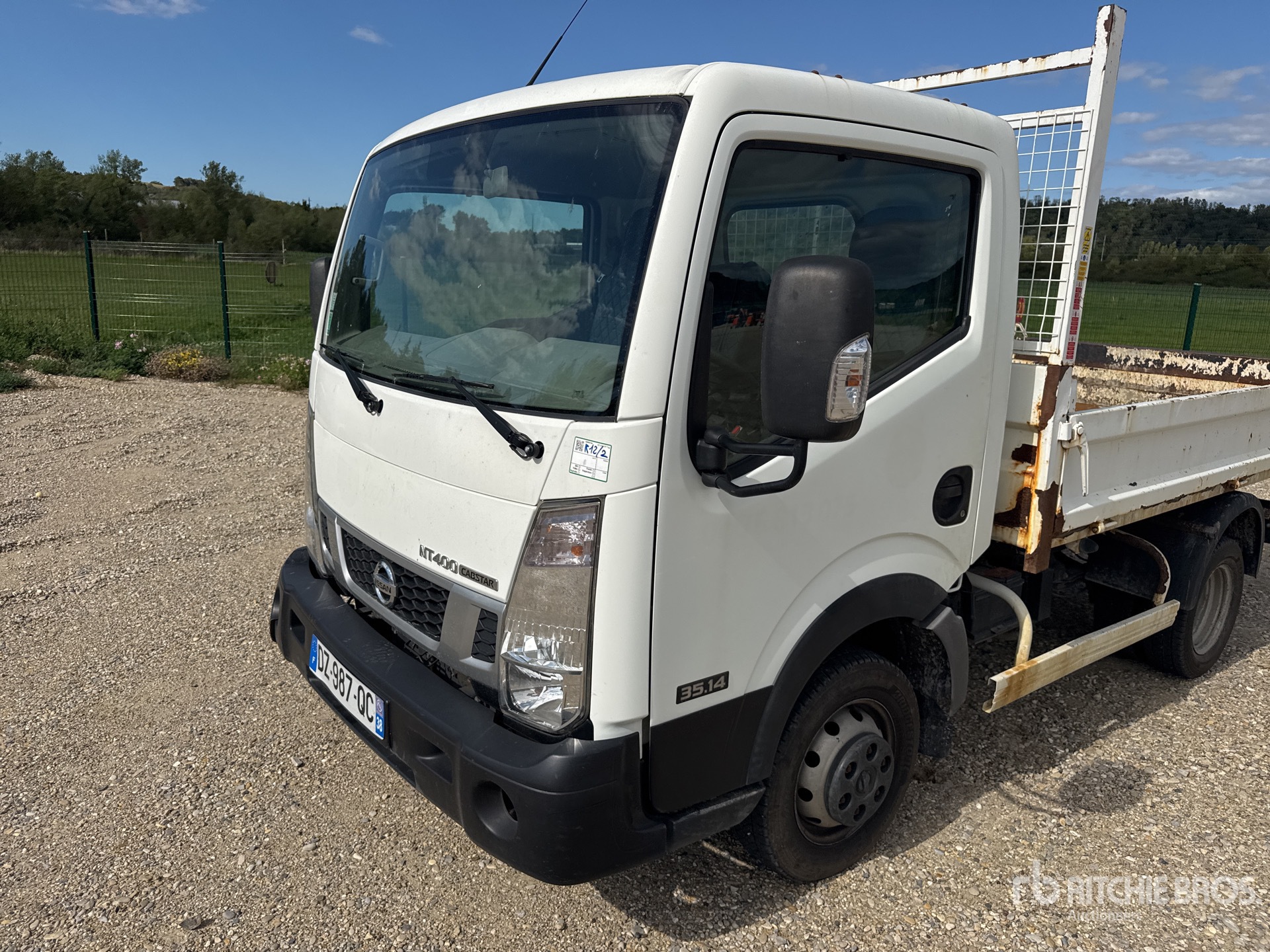 2016 Nissan NT 400 CABSTAR
