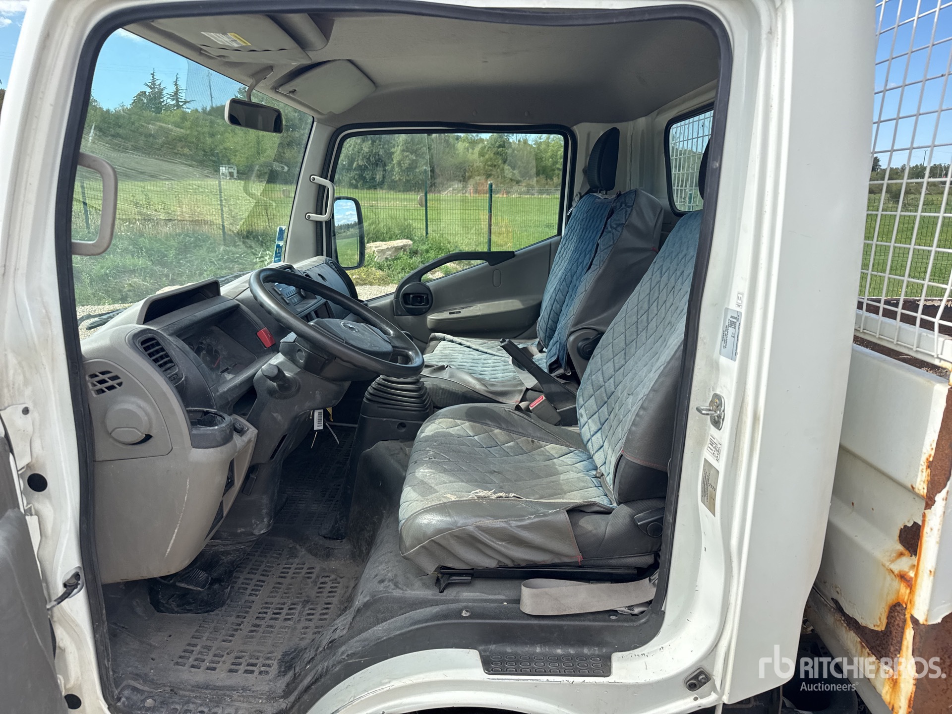2016 Nissan NT 400 CABSTAR