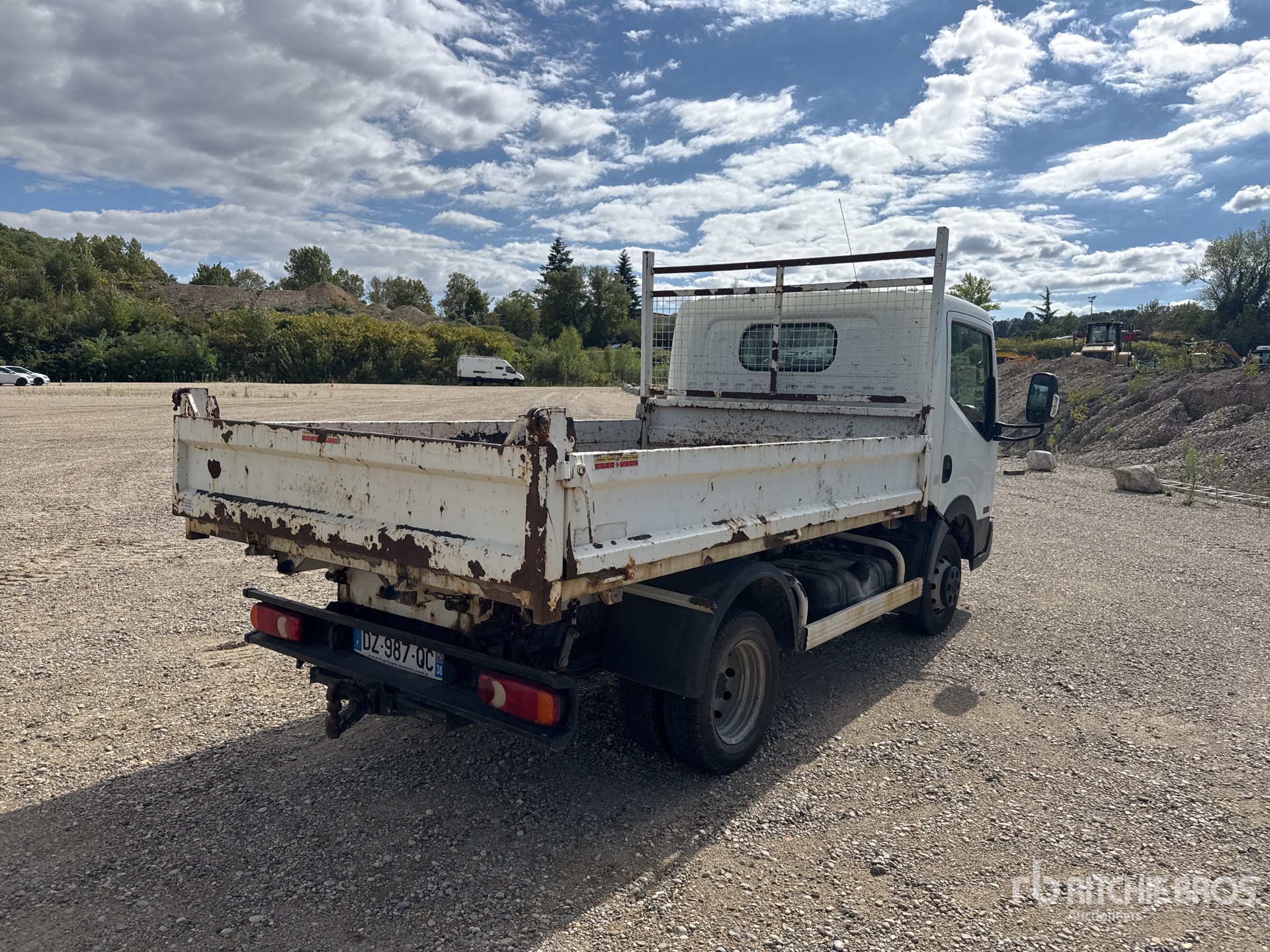 2016 Nissan NT 400 CABSTAR