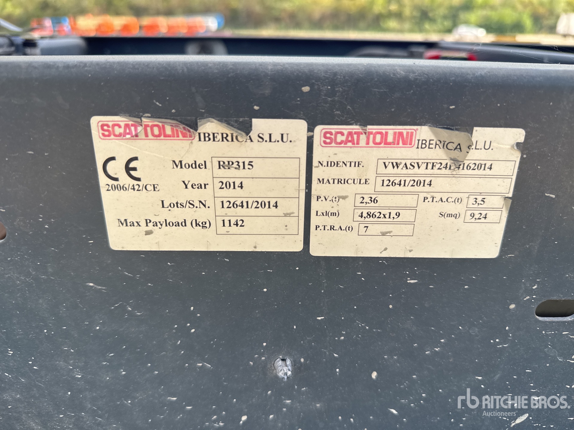 2014 Nissan NT 400 CABSTAR