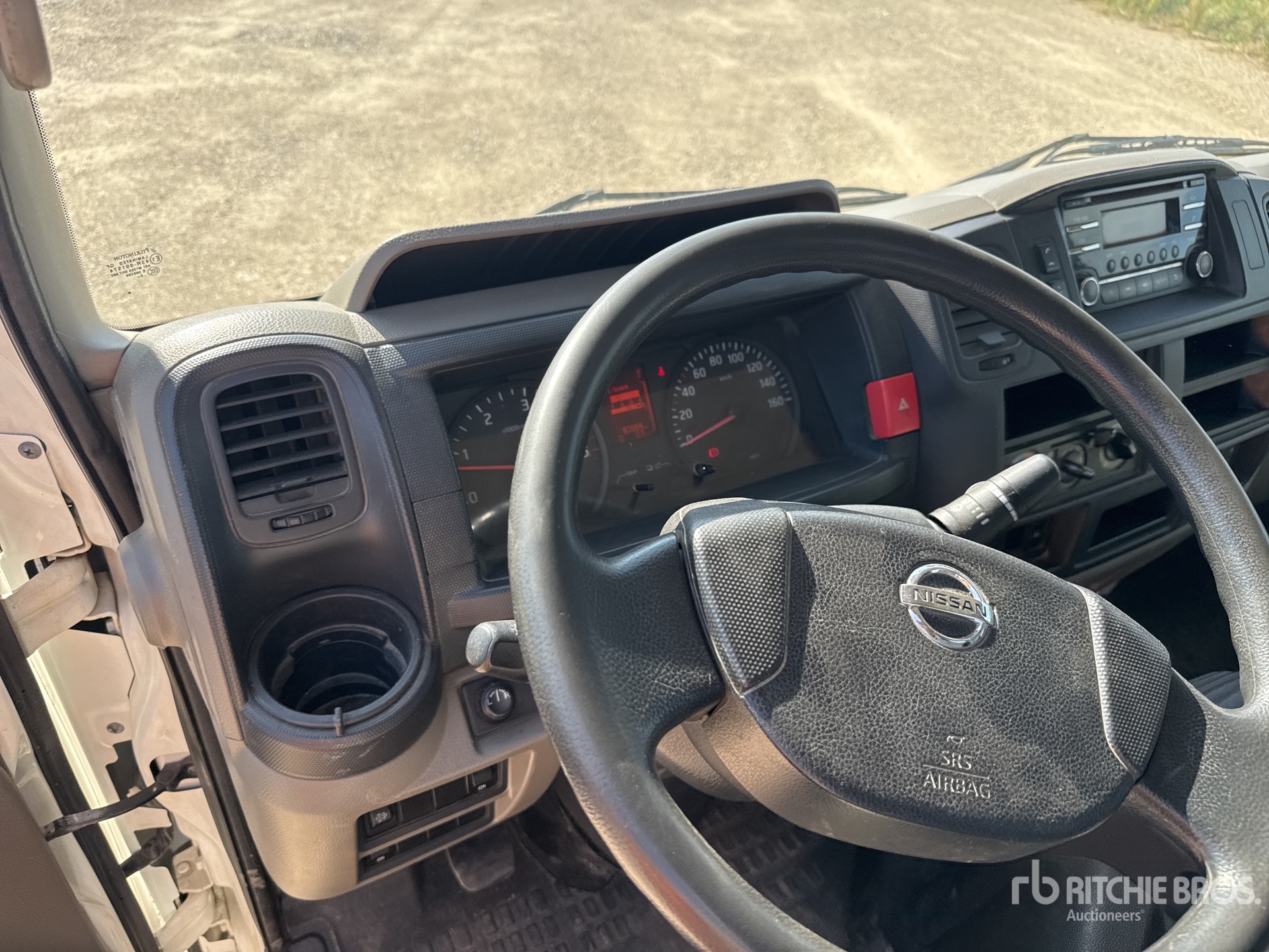 2014 Nissan NT 400 CABSTAR