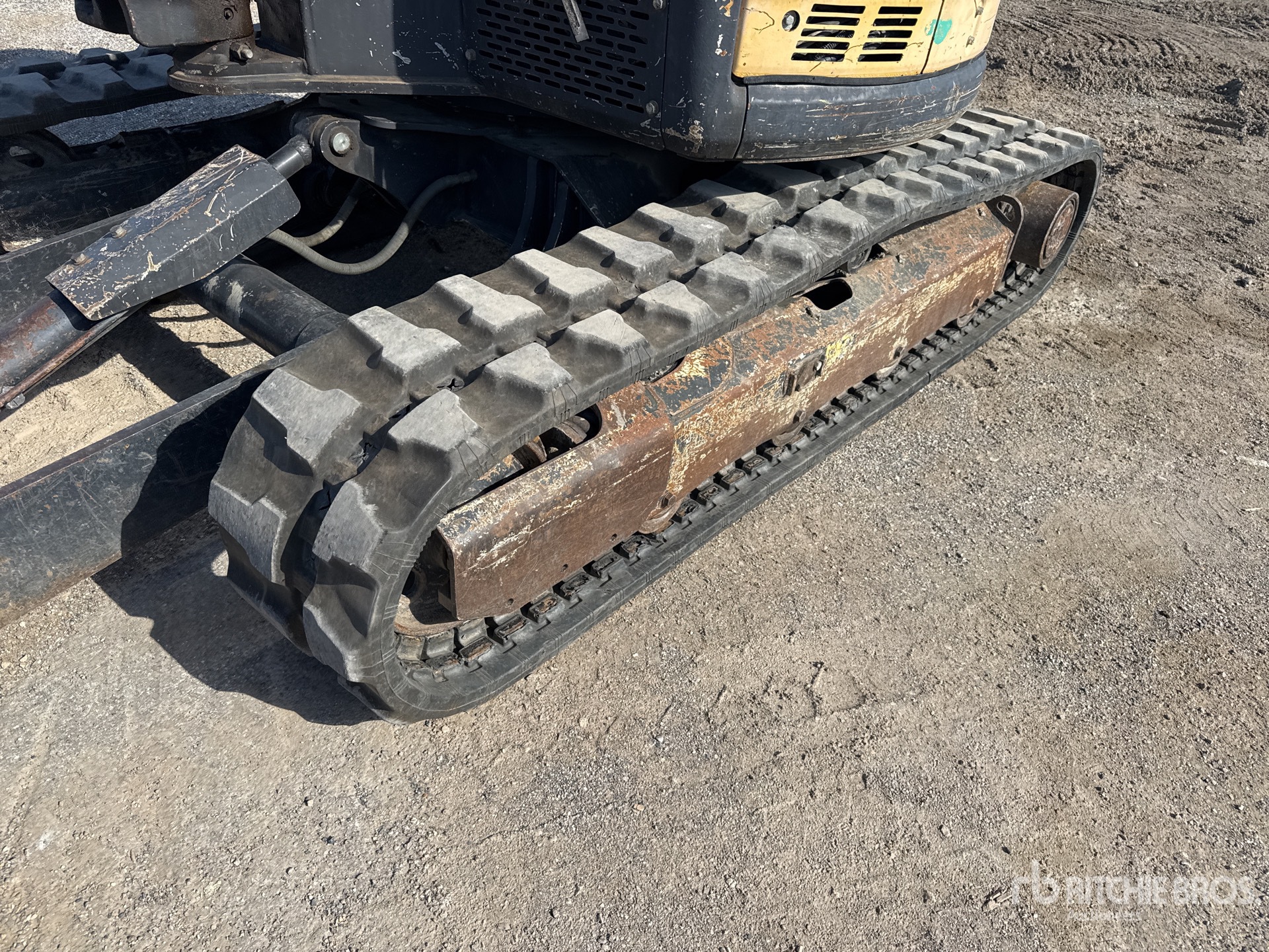 2015 Yanmar VIO50-U