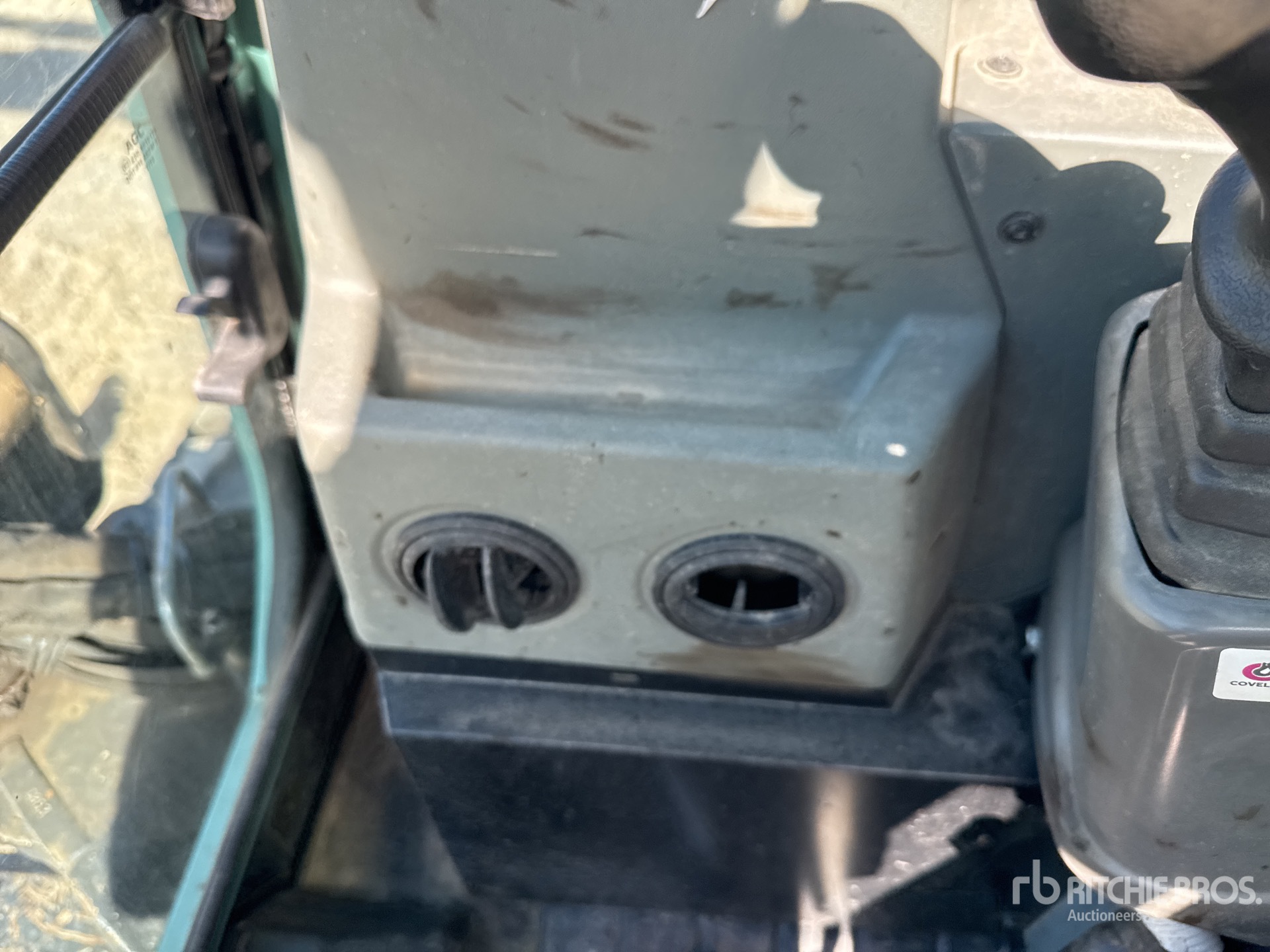 2015 Yanmar VIO50-U