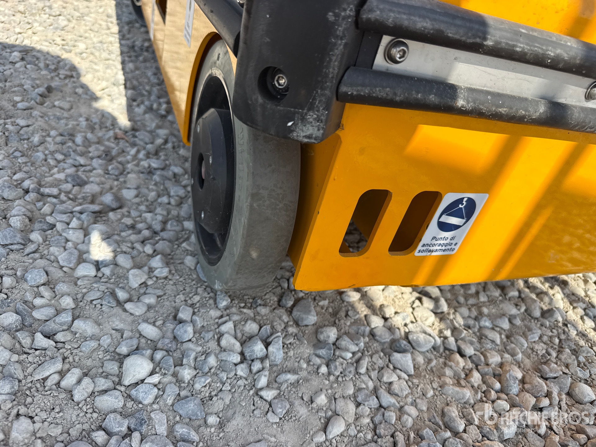 2022 JLG POWER TOWER ECO
