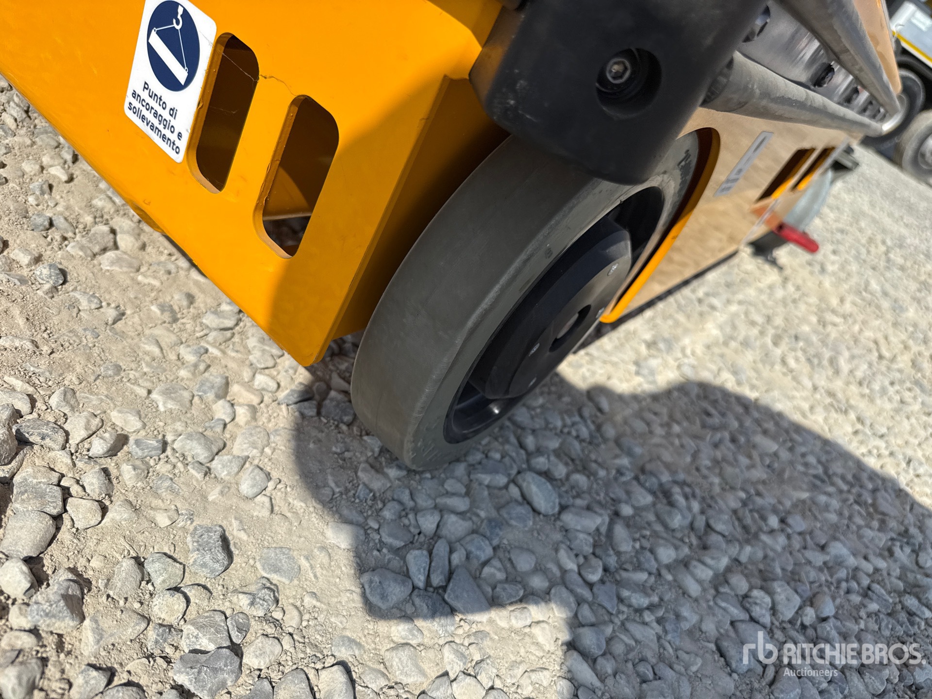 2022 JLG POWER TOWER ECO