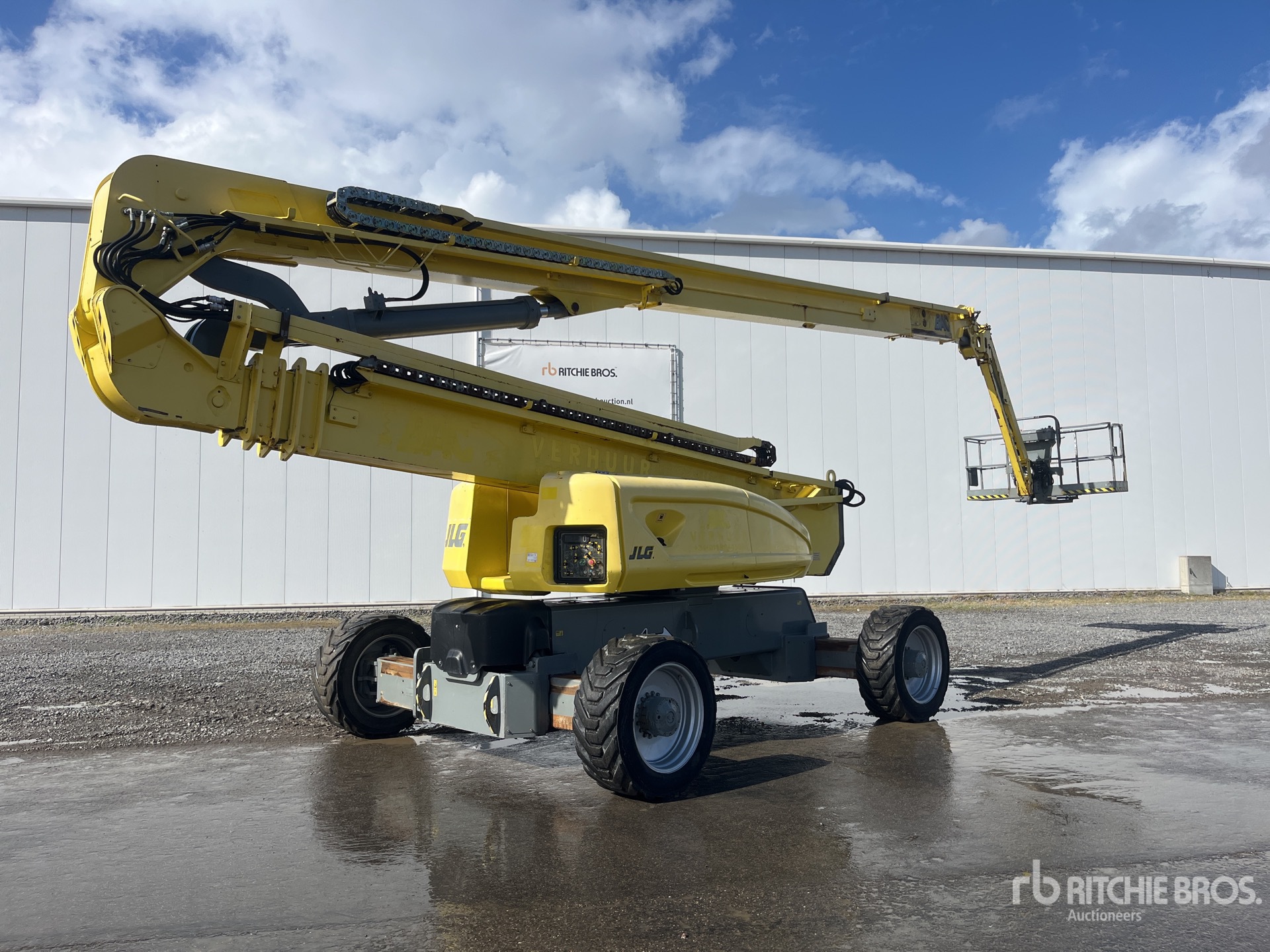 Photo of 2004 JLG 1250AJP