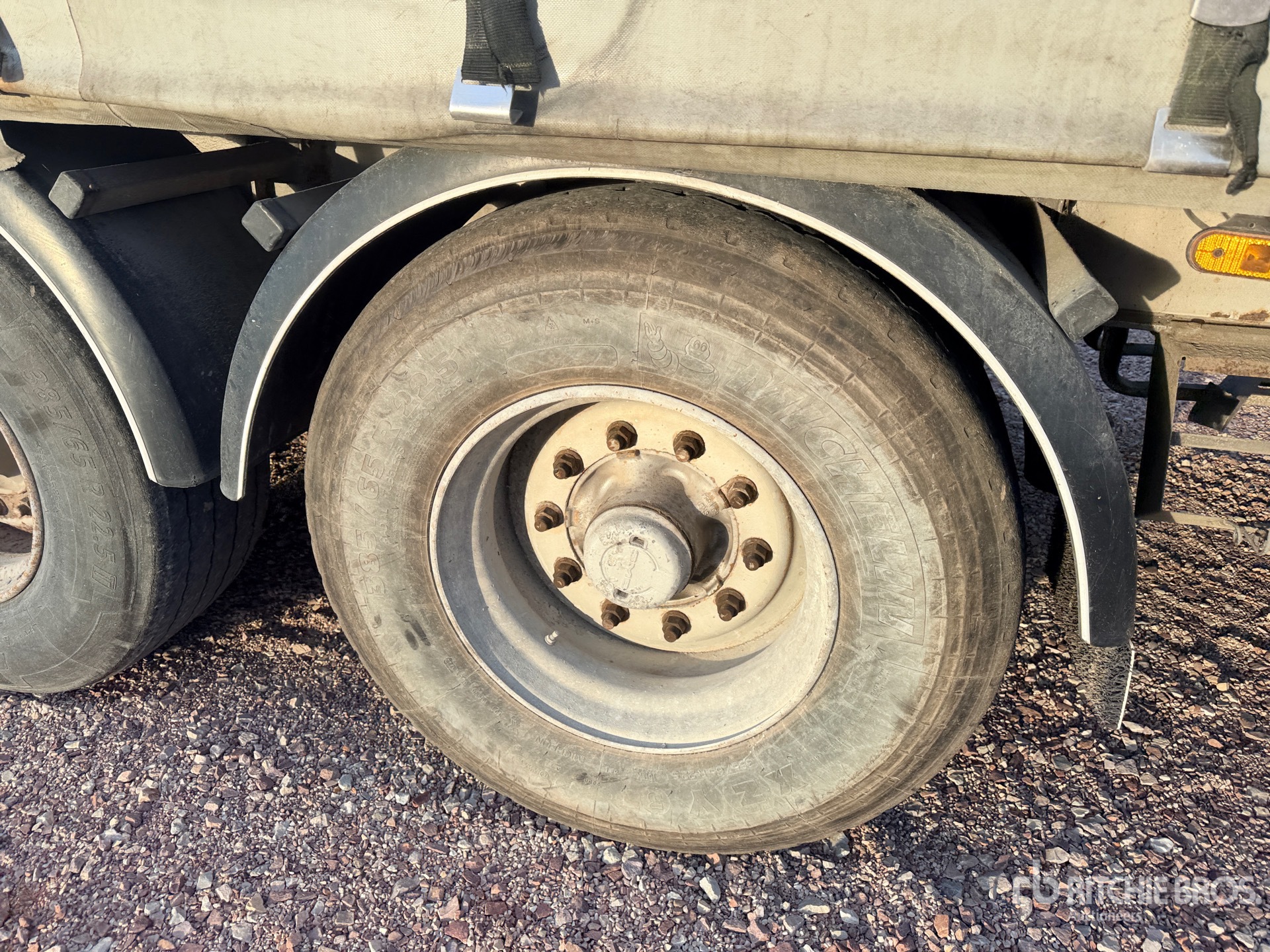 2003 Fruehauf TX34C