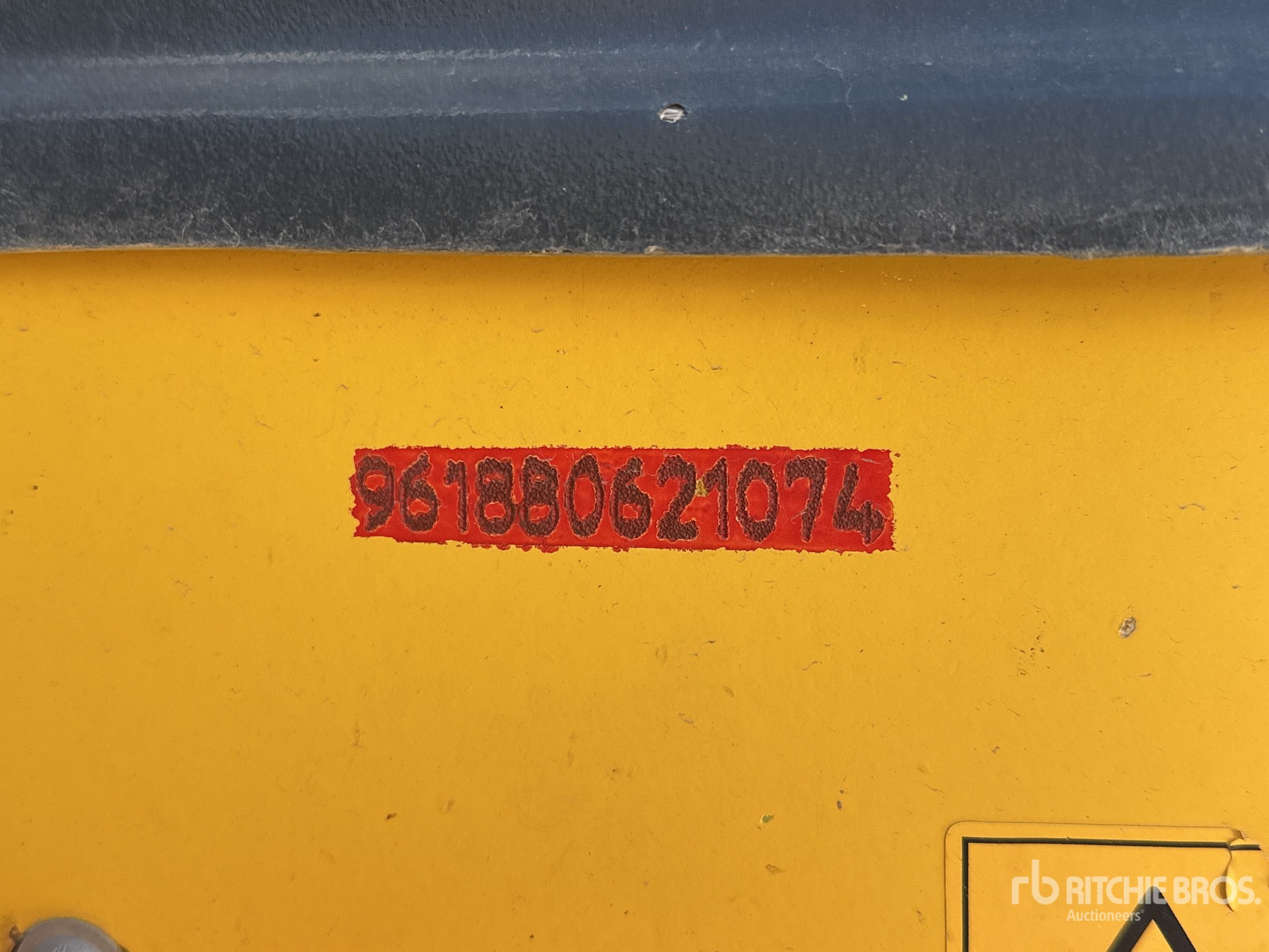 2020 Bomag BW 100AD-5