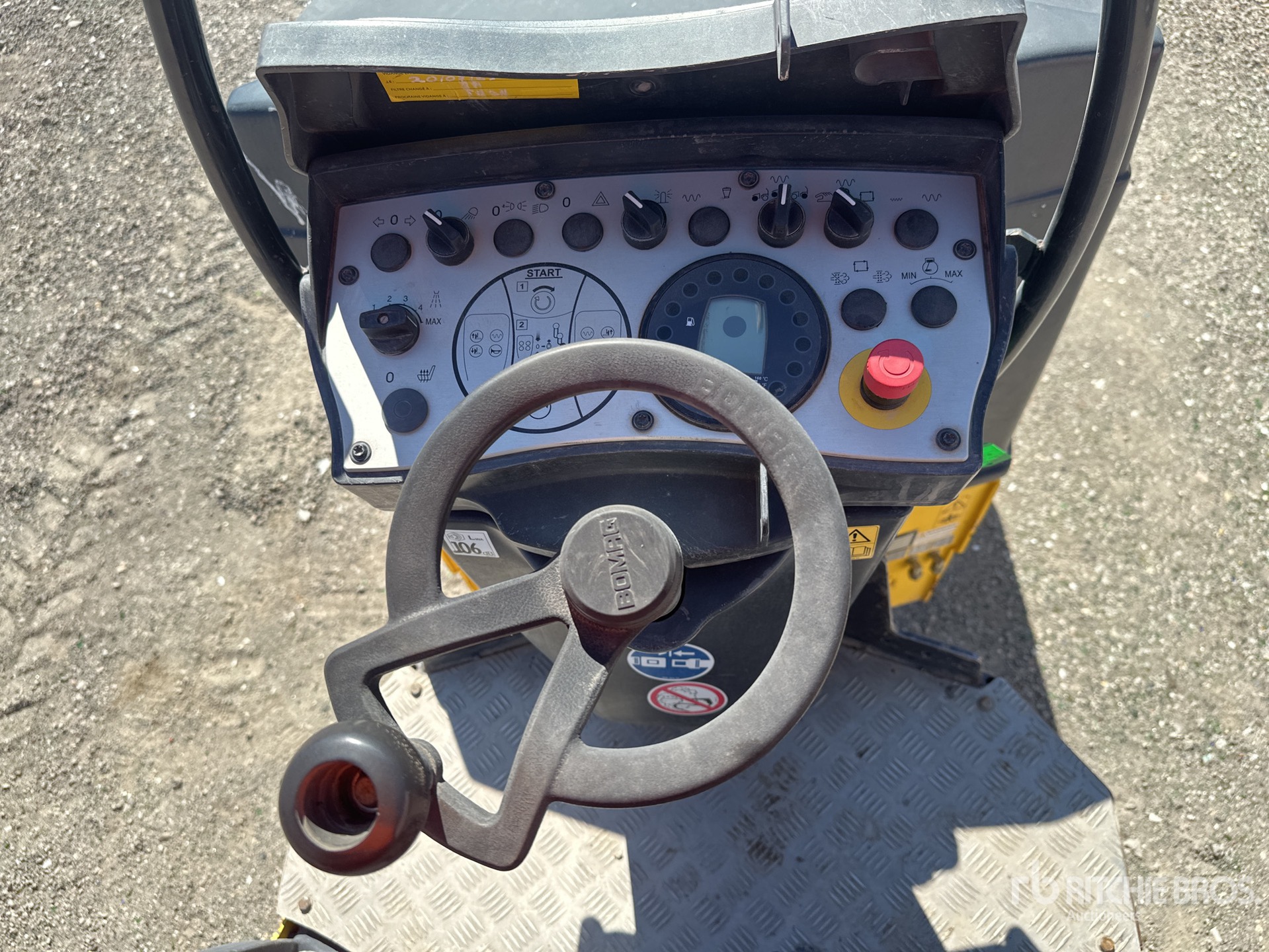 2020 Bomag BW 100AD-5