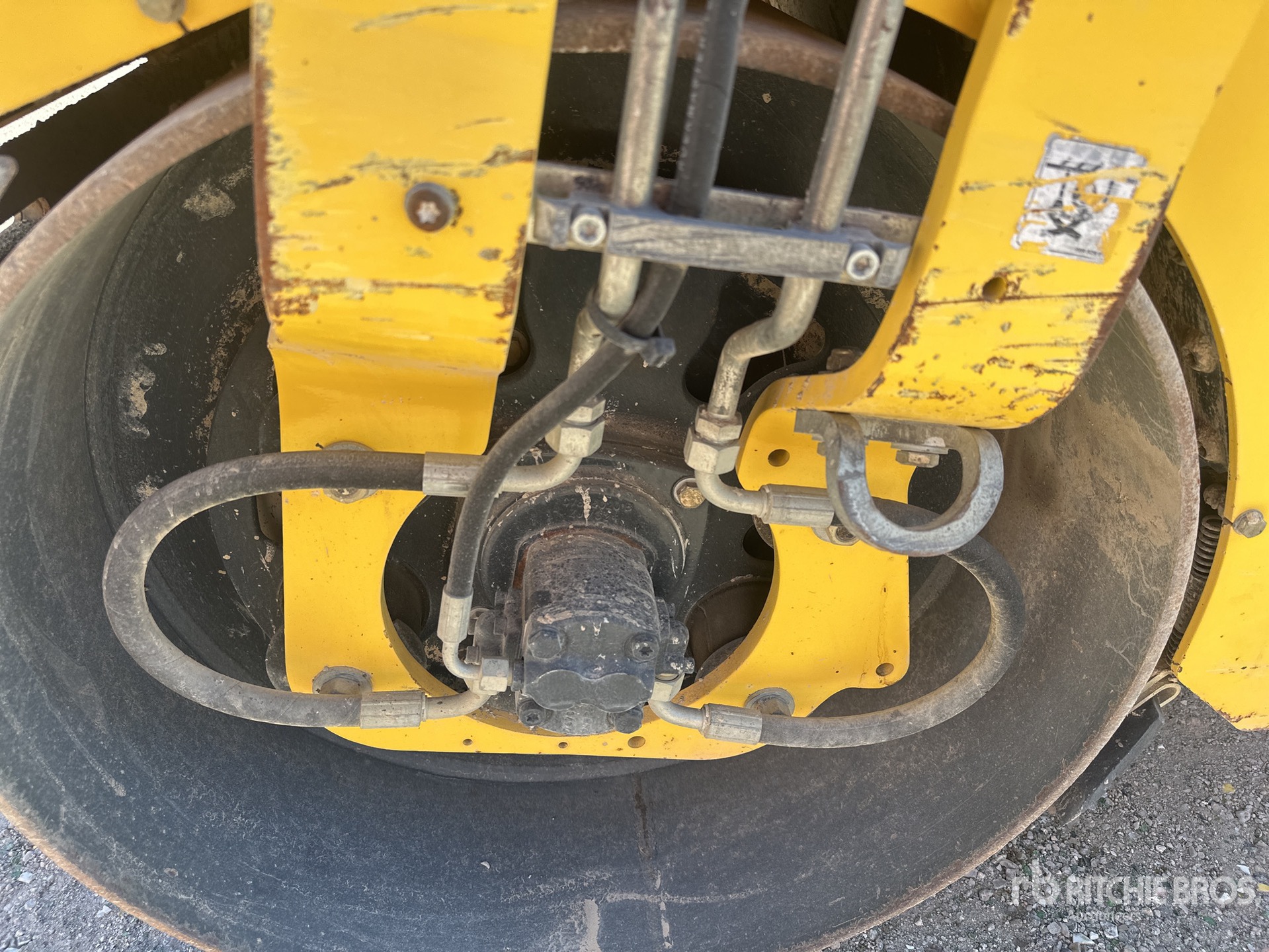 2020 Bomag BW 100AD-5