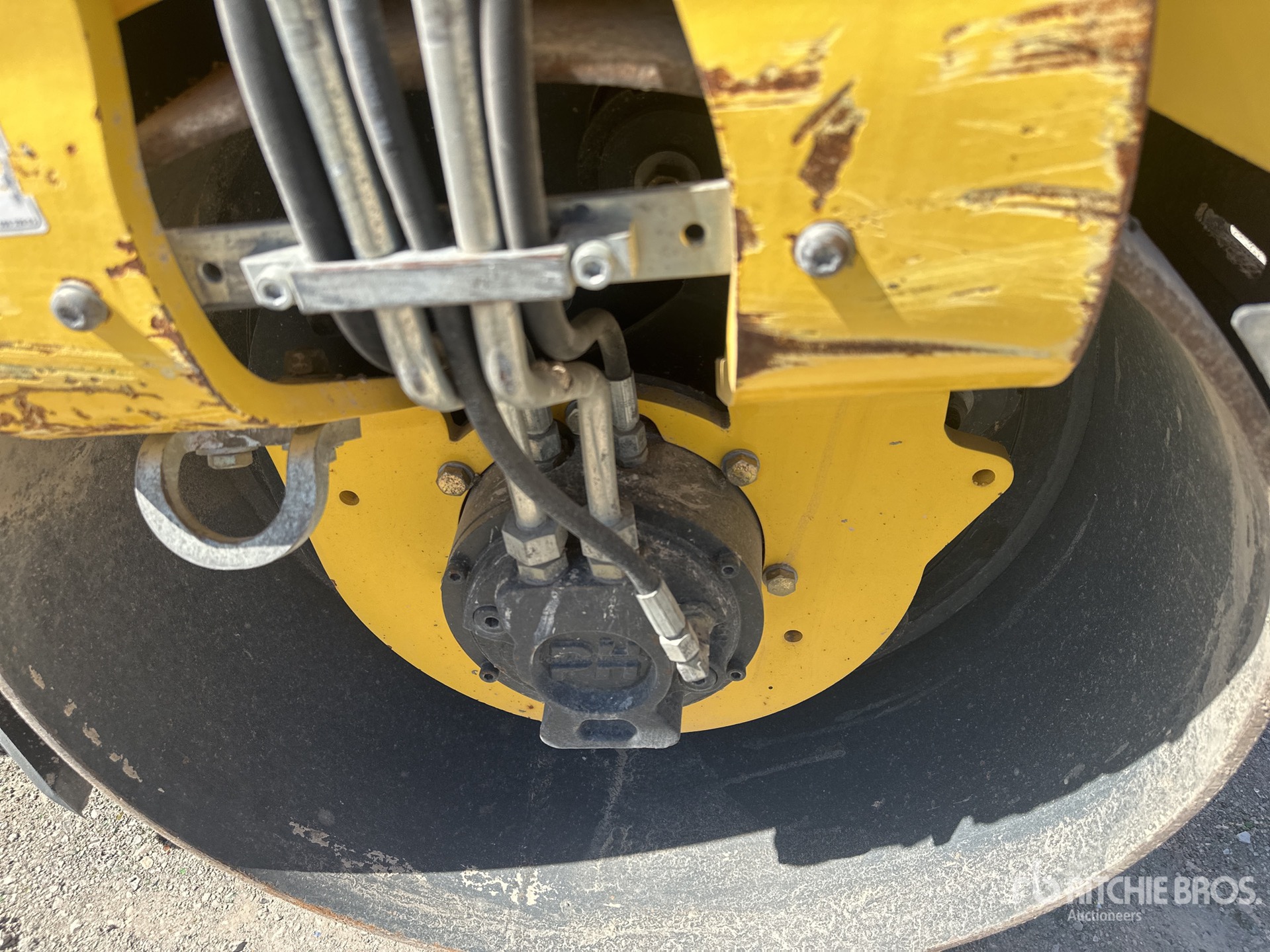 2020 Bomag BW 100AD-5