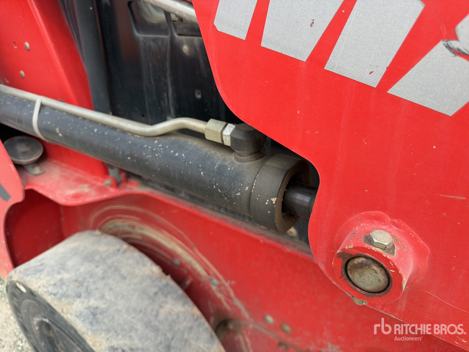 2019 Manitou 1050R
