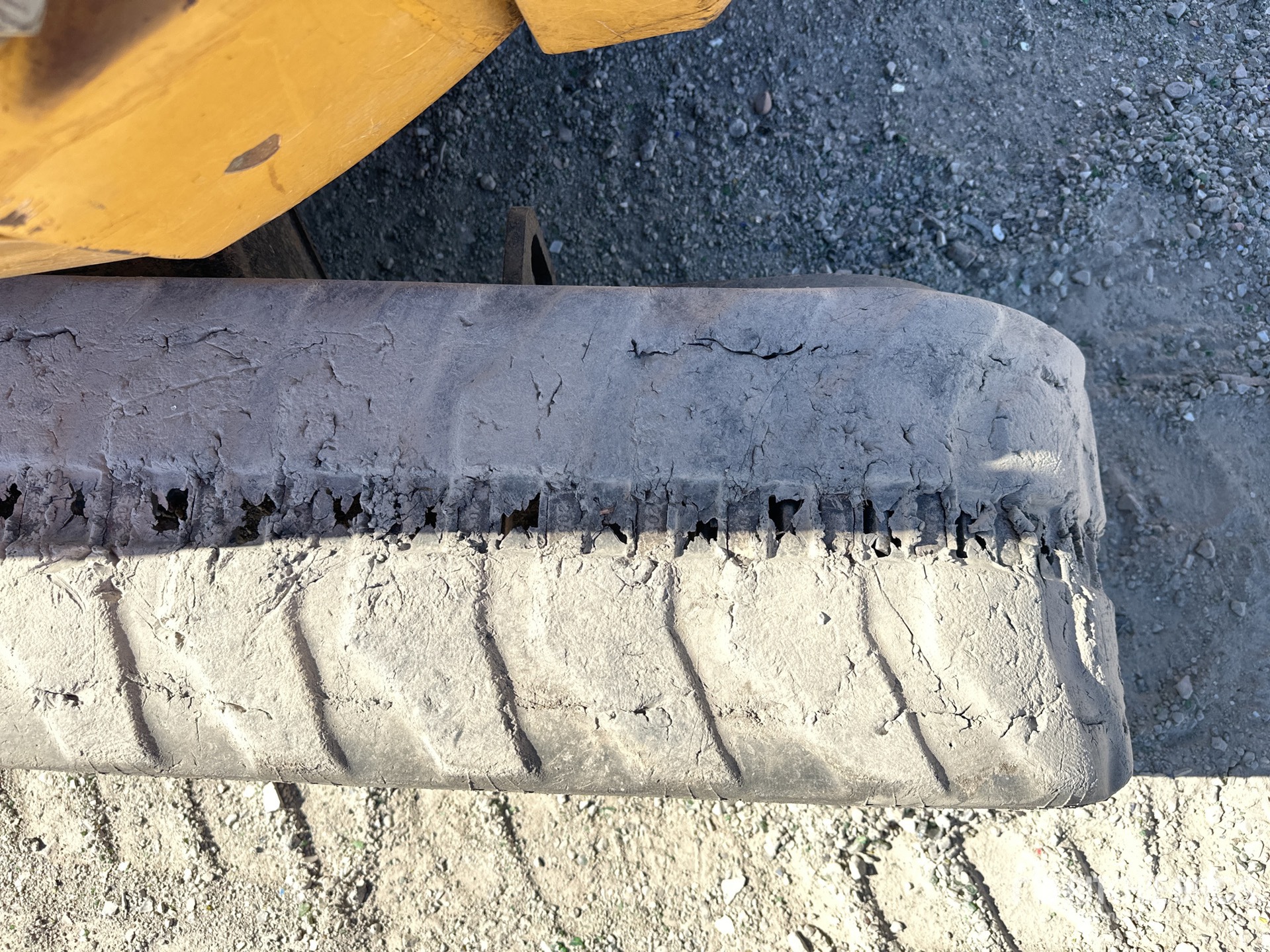 2019 Caterpillar 302.7DCR
