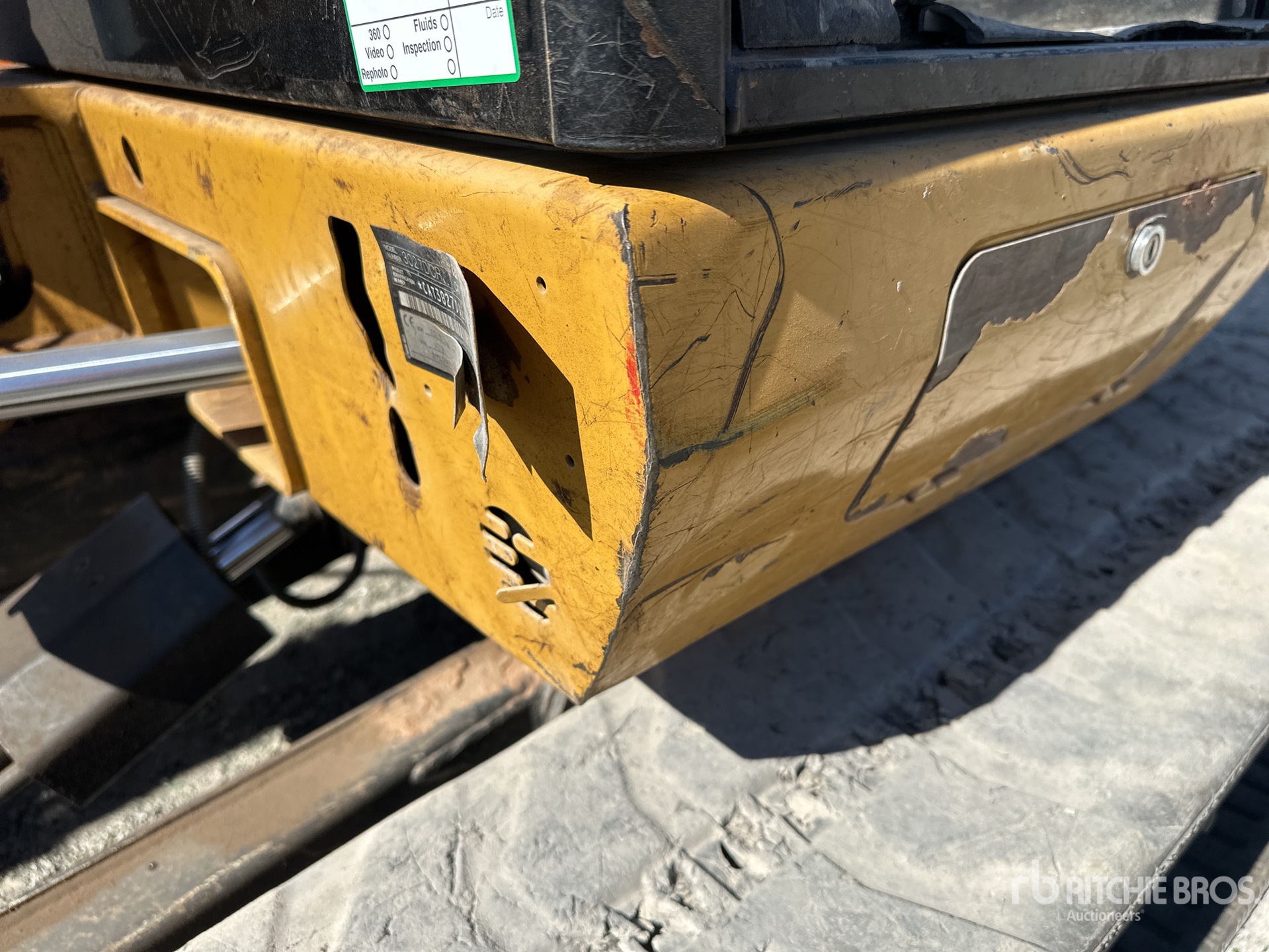 2019 Caterpillar 302.7DCR